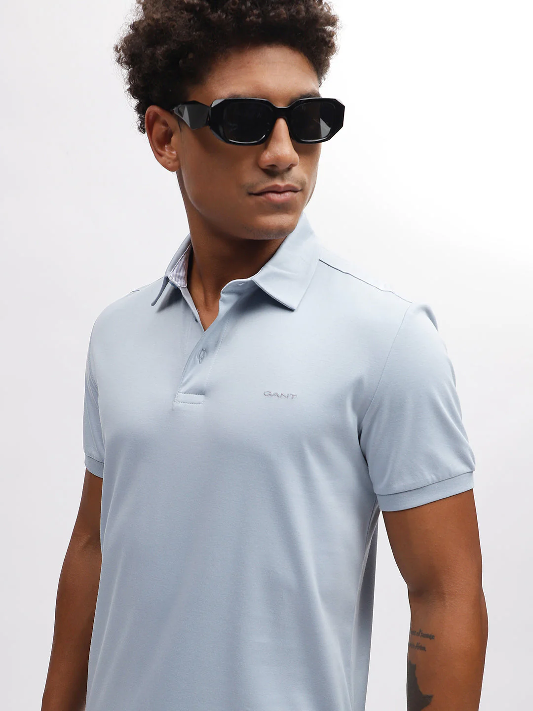 Gant Men Blue Solid Polo Collar Short Sleeves Tshirt - Image 2