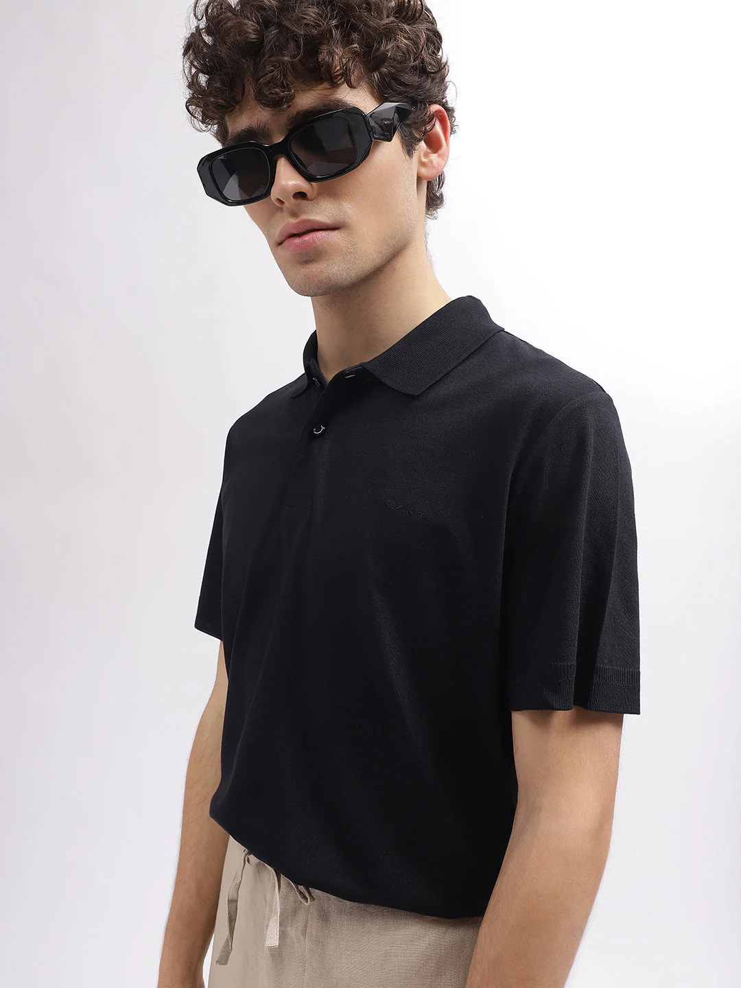 Gant Men Black Solid Polo Collar Short Sleeves Tshirt - Image 2