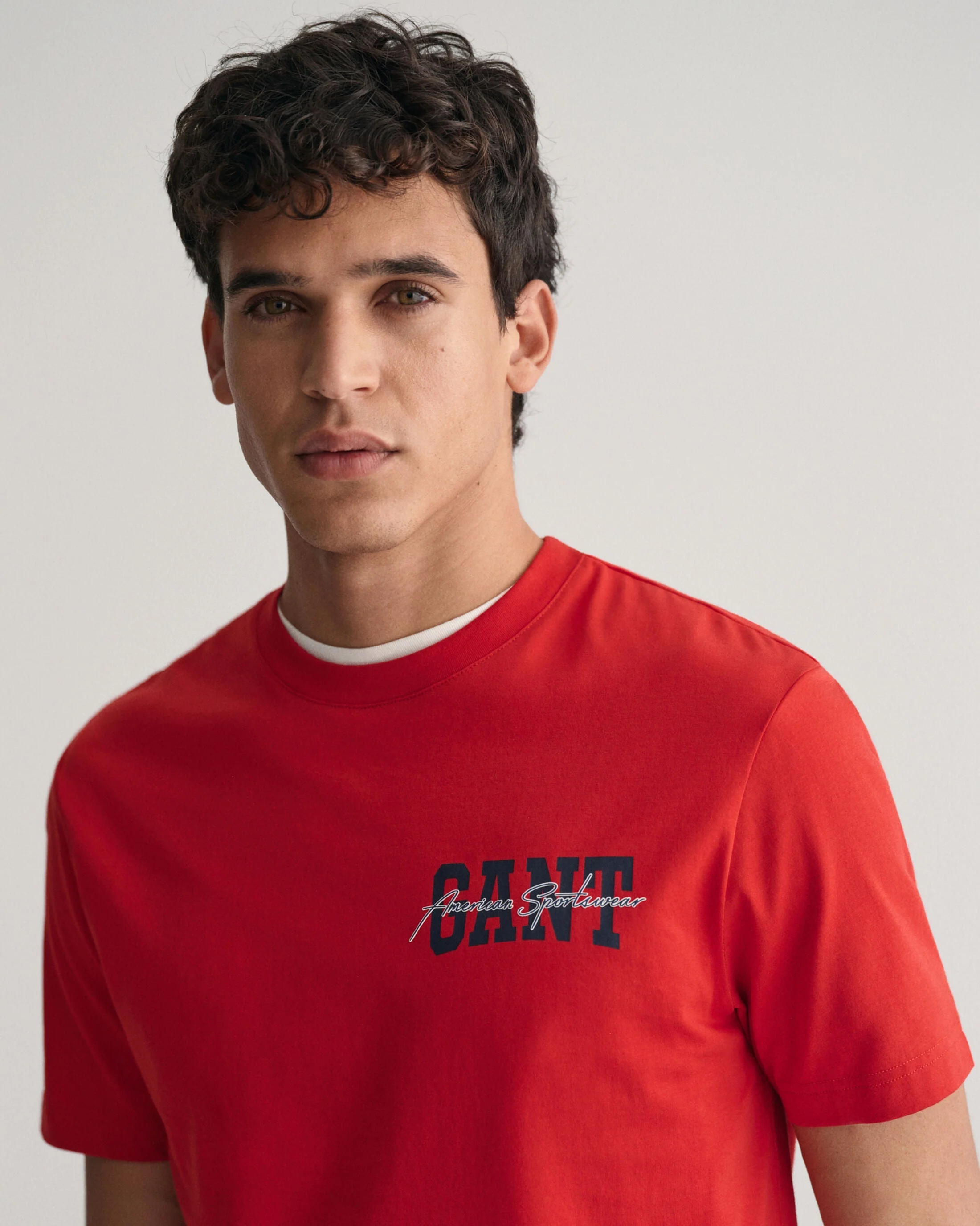 Gant Men Red Solid Round Neck Short Sleeves Tshirt - Image 4