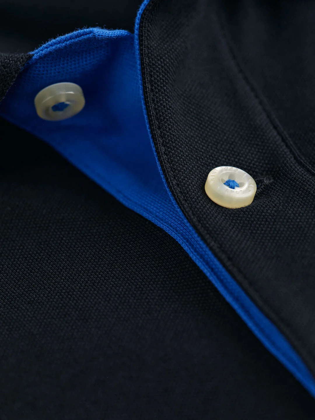 Gant Men Black Solid Polo Collar Short Sleeves Tshirt - Image 5