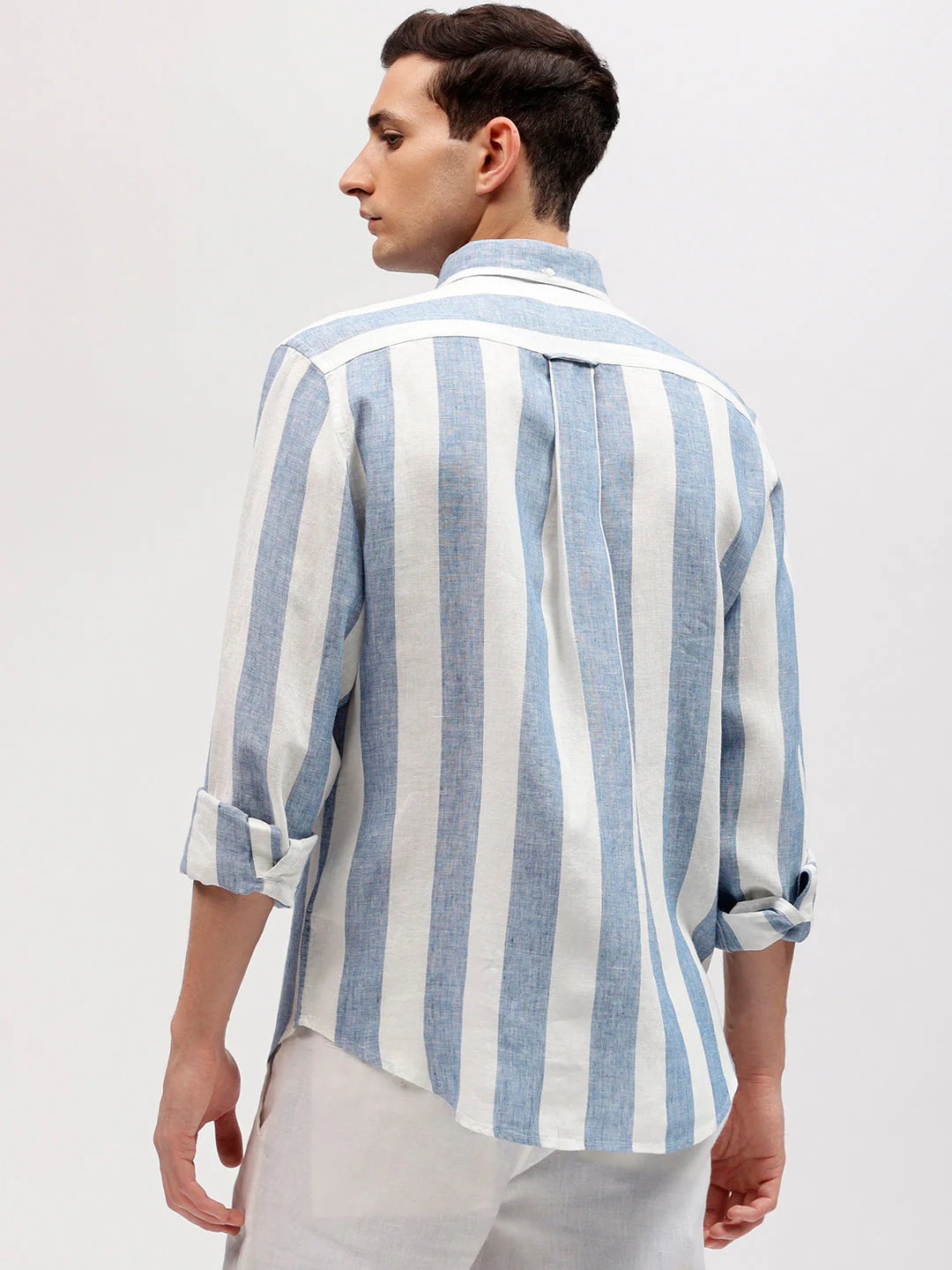 Gant Men Blue Regular Fit Striped Linen Shirt - Image 4