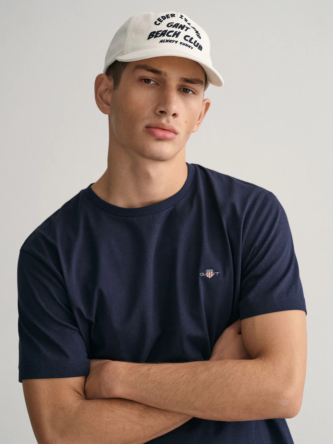 Gant Men Navy Blue Solid Round Neck Short Sleeves T-Shirt - Image 3