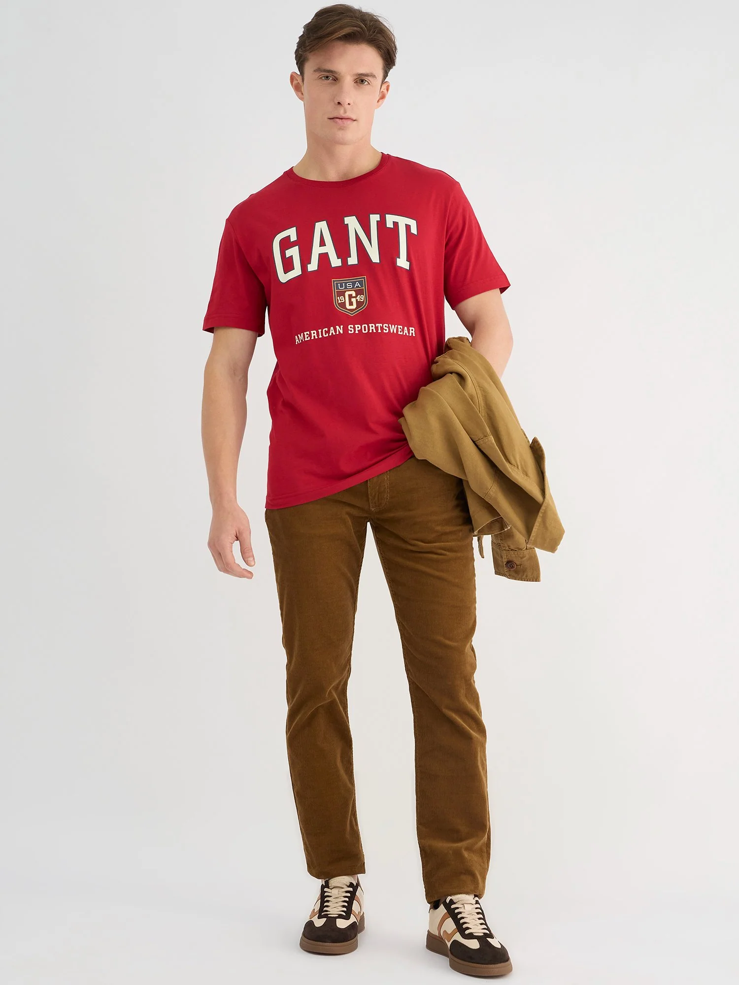 Gant Men Red Regular Fit Solid Crew Neck Tshirt - Image 2