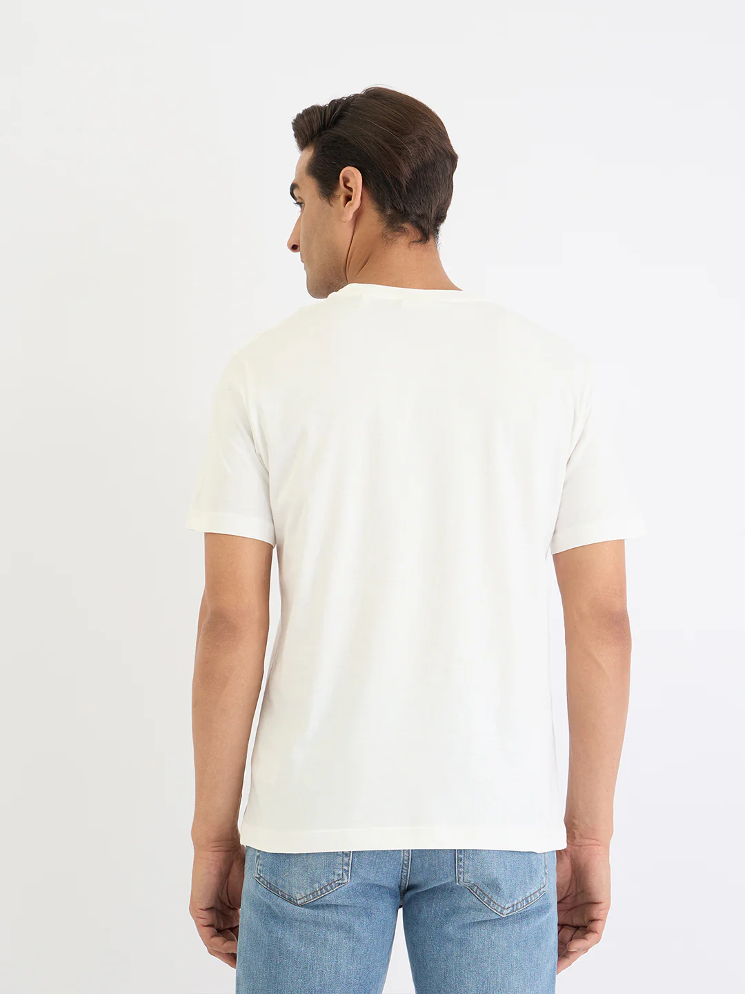 Gant Men White Solid Round Neck Tshirt - Image 3