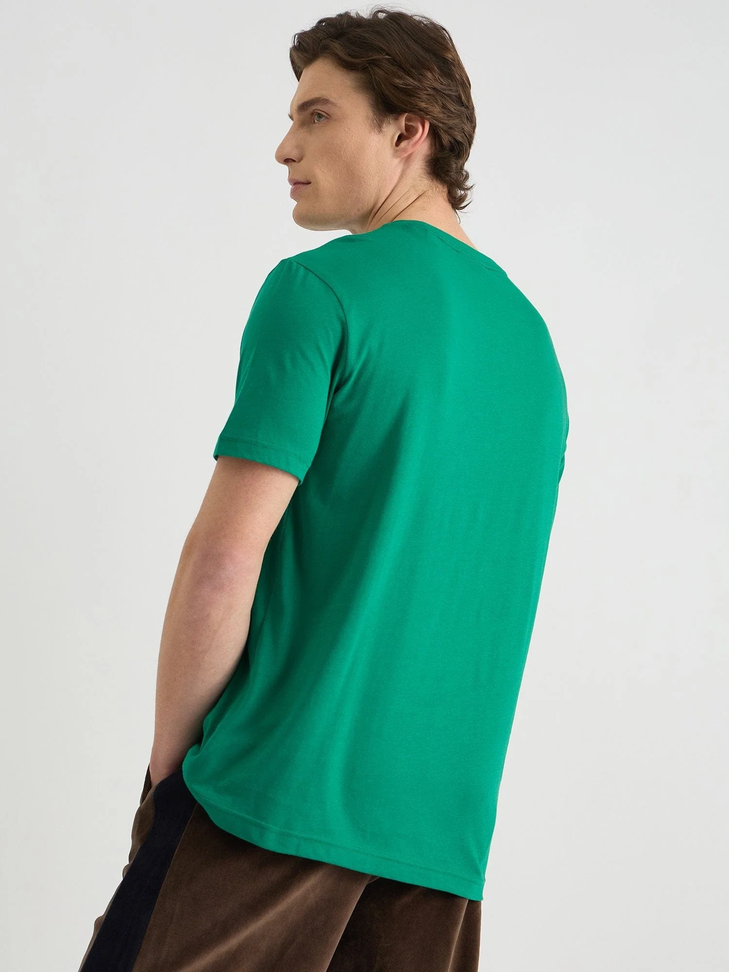 Gant Men Green Regular Fit Solid Polo Tshirt - Image 3