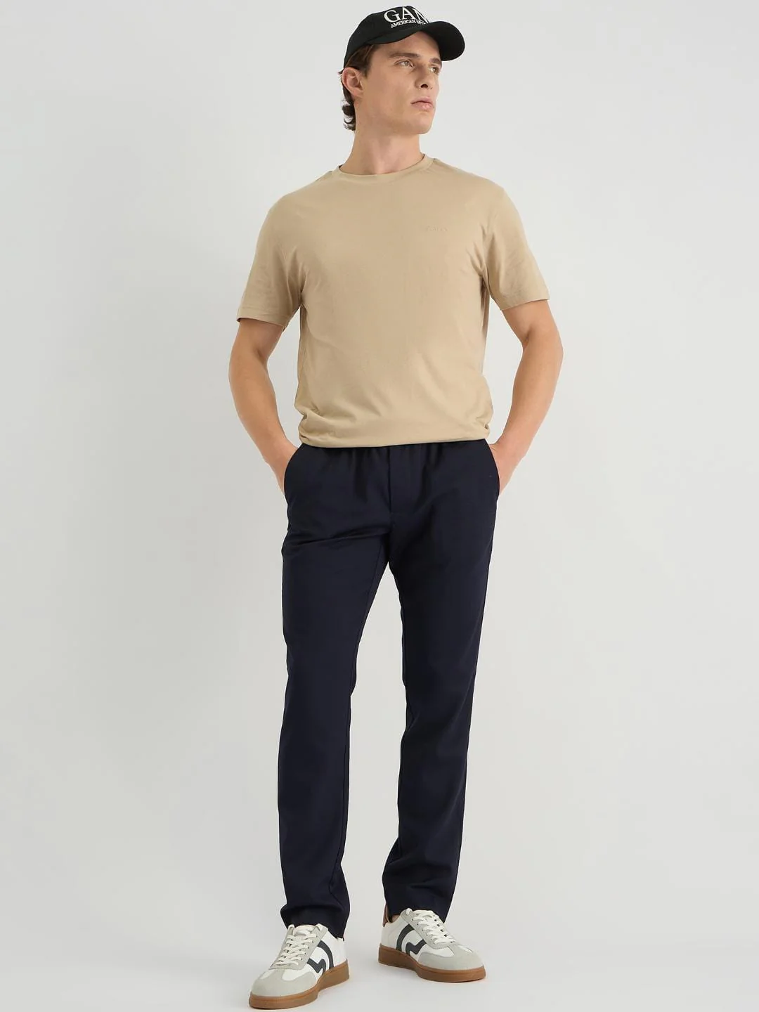 Gant Men Beige Regular Fit Solid Crew Neck Tshirt - Image 2