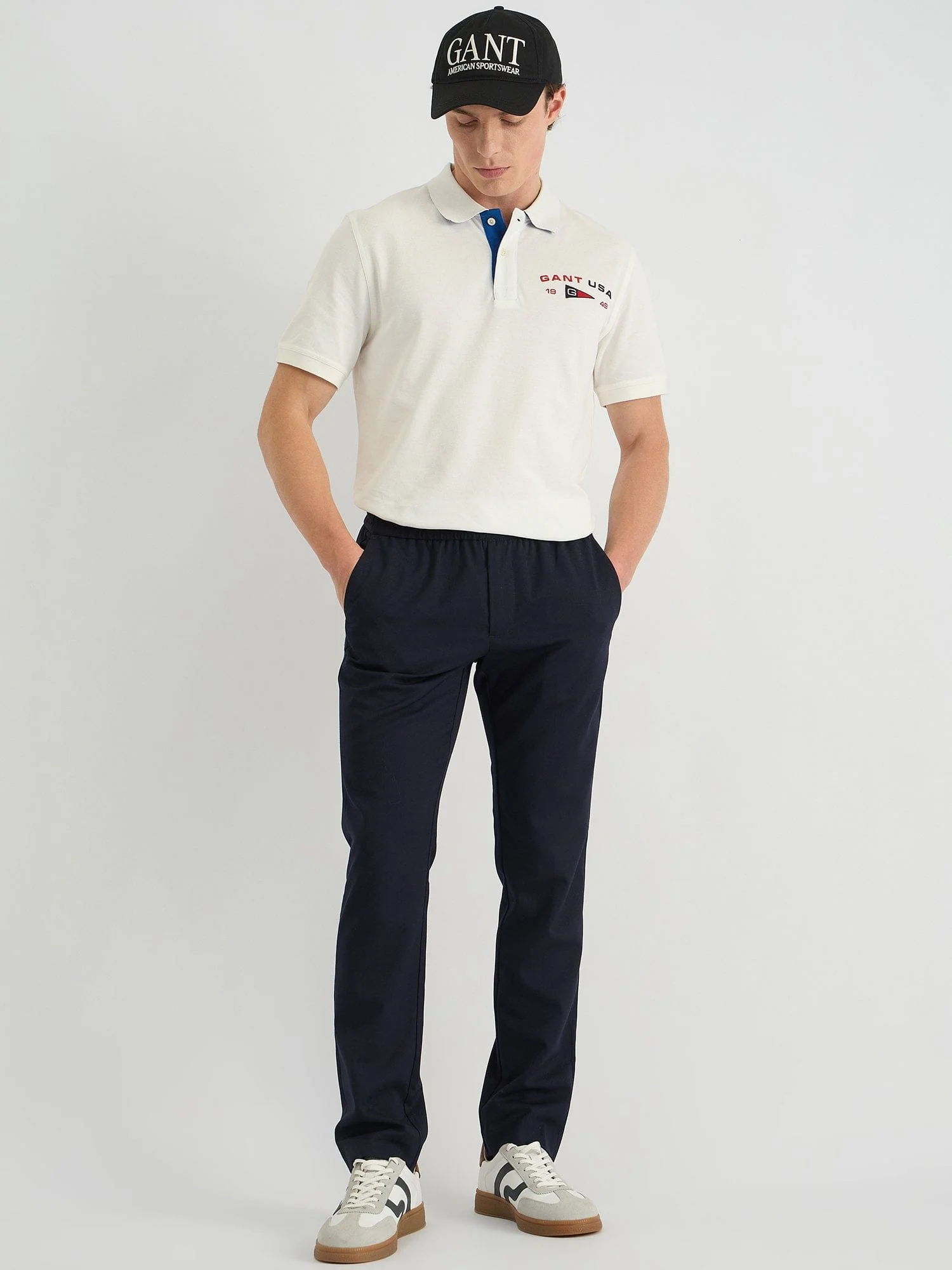 Gant Men White Regular Fit Solid Polo Tshirt - Image 2