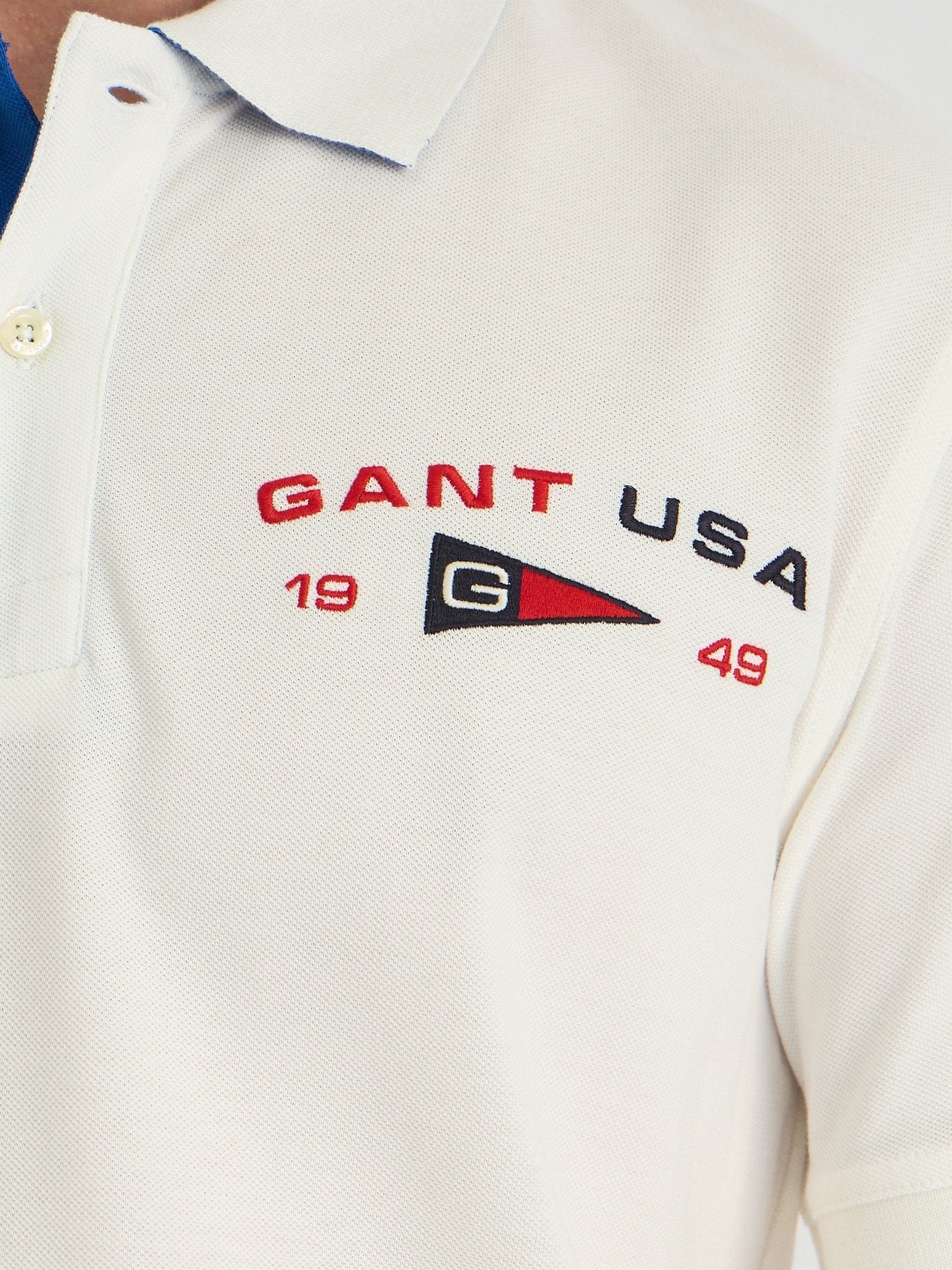 Gant Men White Regular Fit Solid Polo Tshirt - Image 5