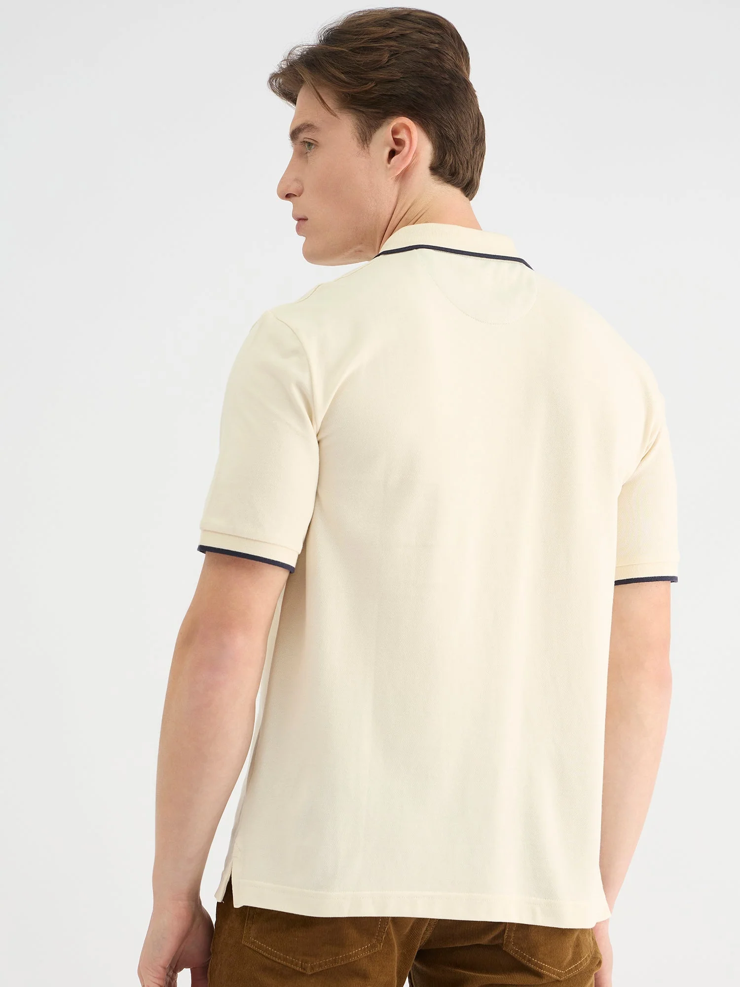 Gant Men Cream Regular Fit Solid Polo Tshirt - Image 3