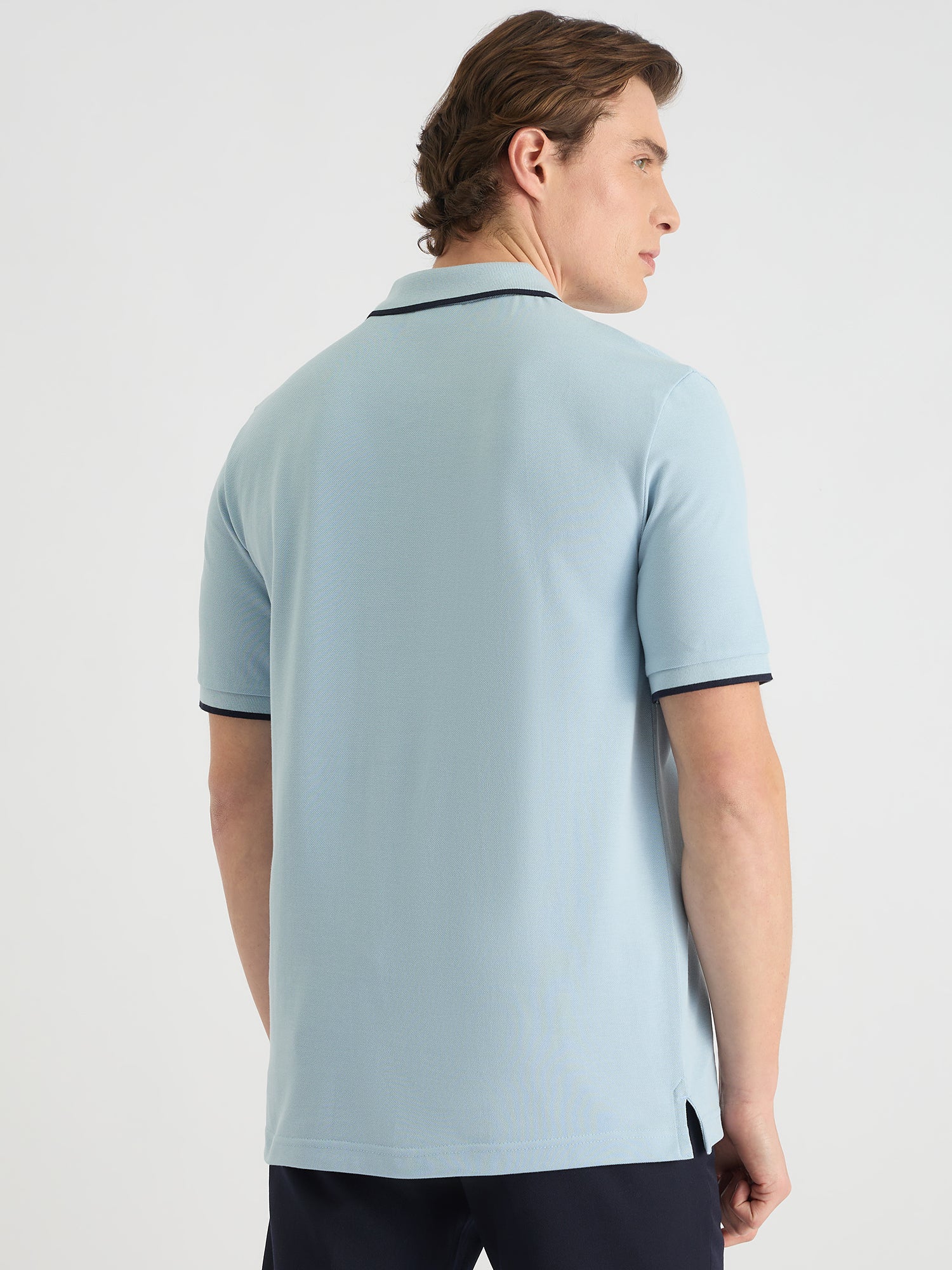 Gant Men Blue Regular Fit Solid Polo Tshirt - Image 2