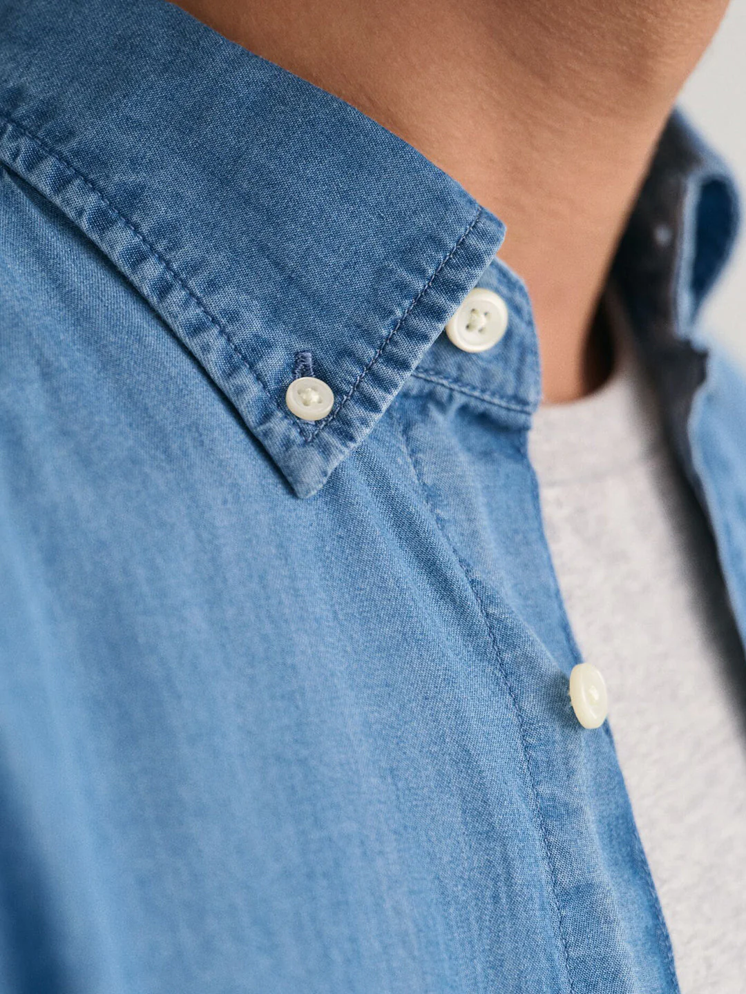 Gant Men Blue Solid Button-Down Collar Full Sleeves Shirt - Image 5