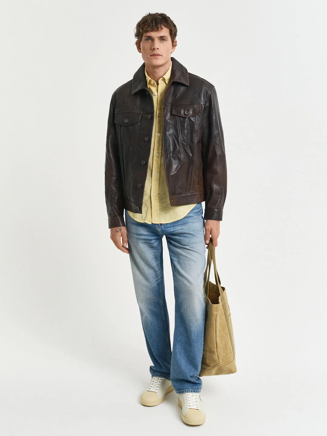 Gant Men Yellow Regular Fit Solid Linen Shirt - Image 3