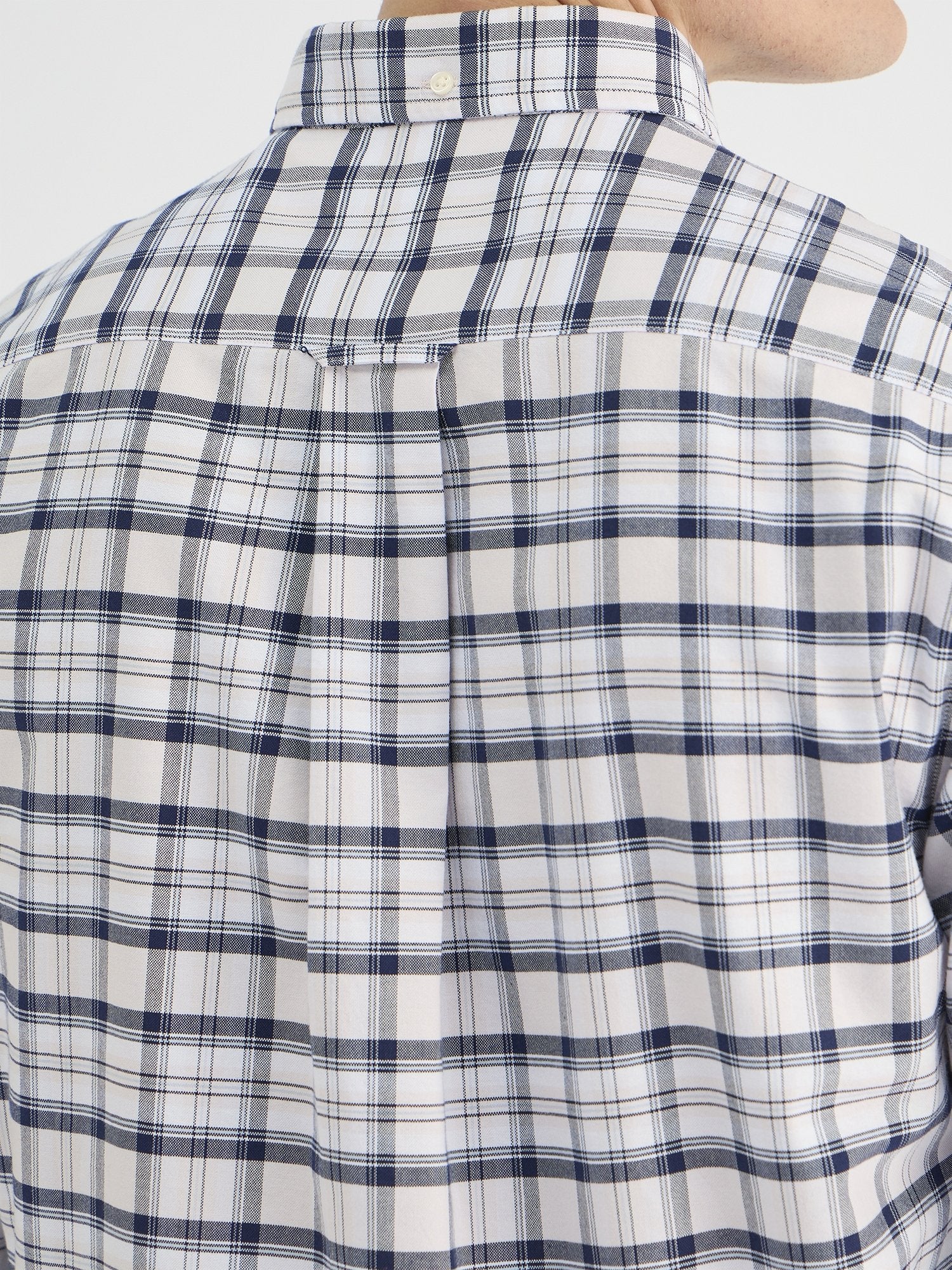 Gant Men Pink Regular Fit Checked Shirt - Image 6
