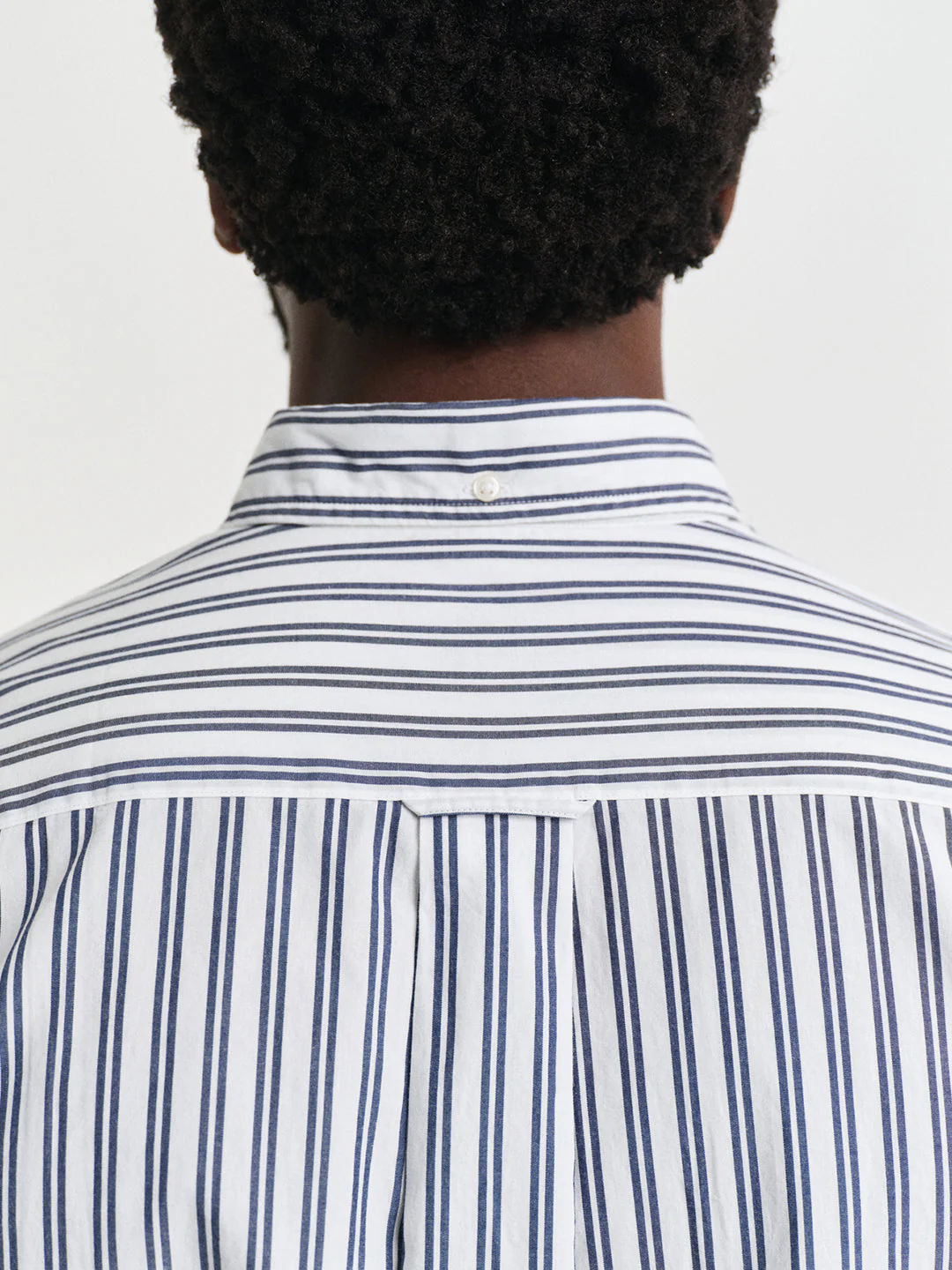 Gant Men White Button-Down Collar Full Sleeves Shirt - Image 6