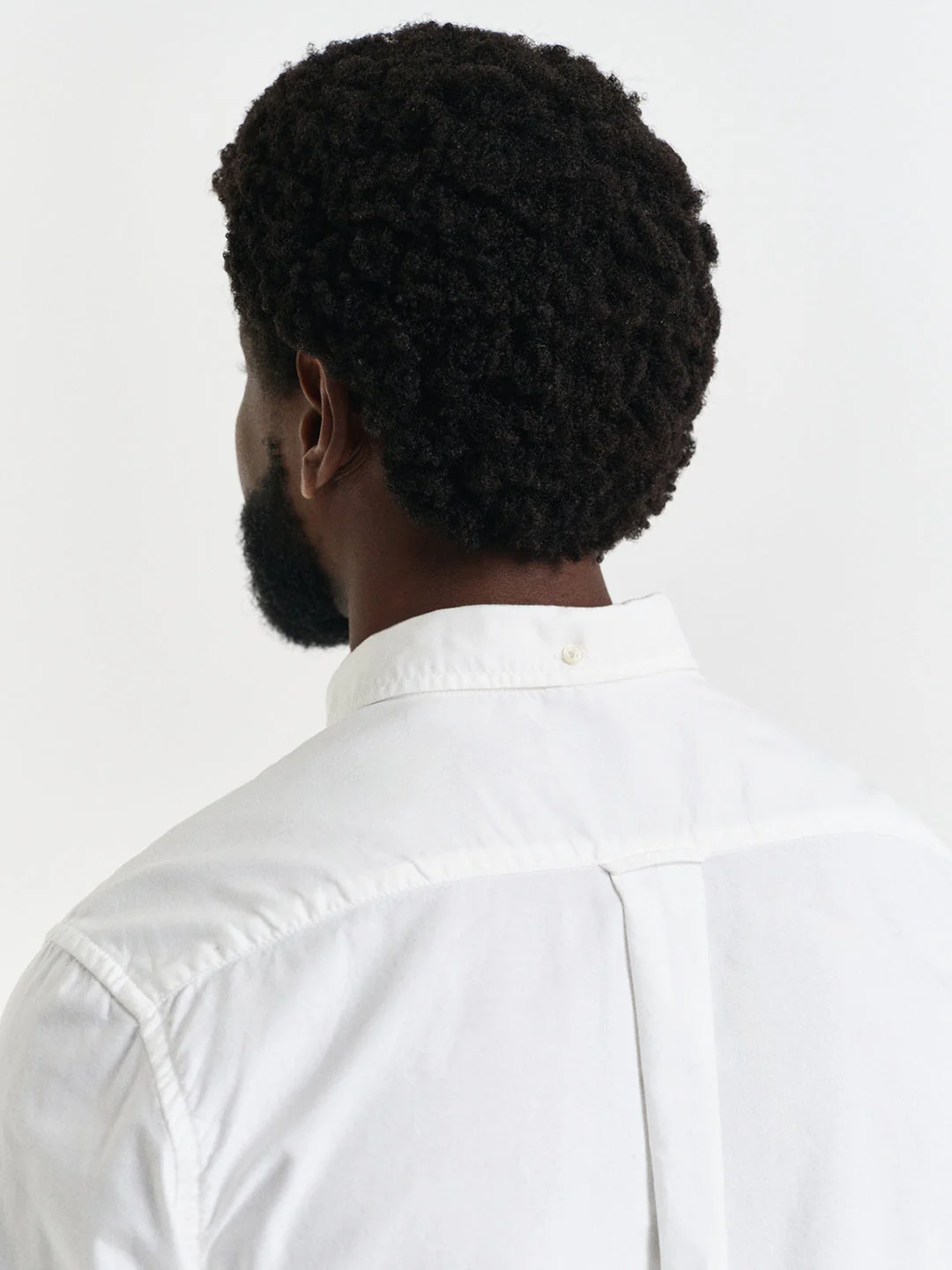 Gant Men White Button-Down Collar Full Sleeves Shirt - Image 4