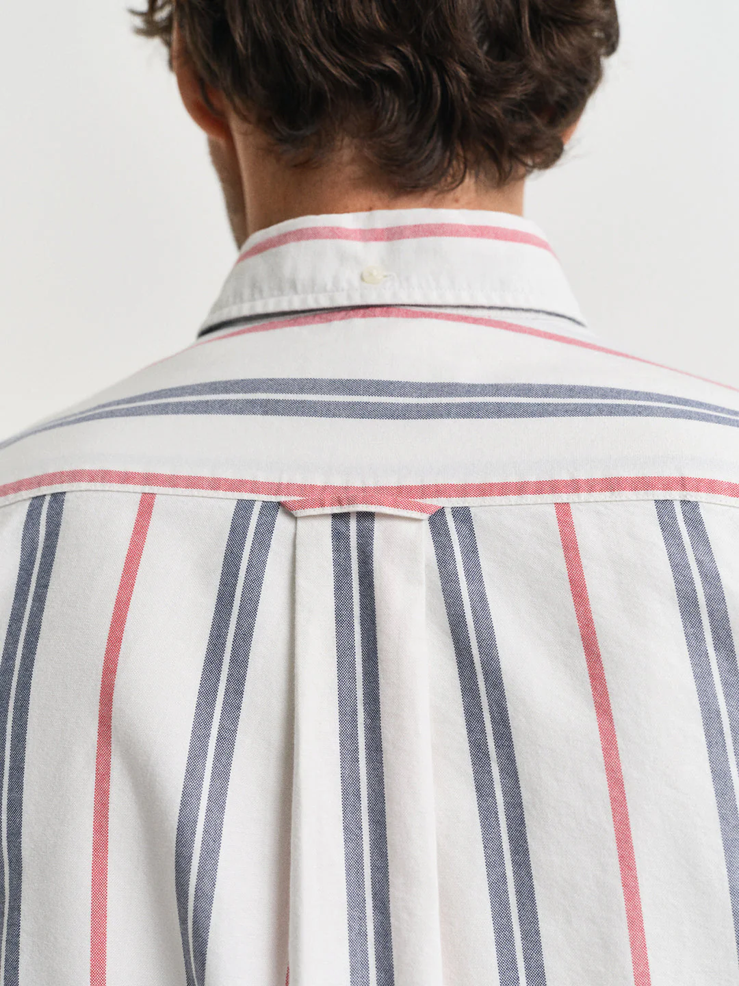 Gant Men White Button-Down Collar Full Sleeves Shirt - Image 4
