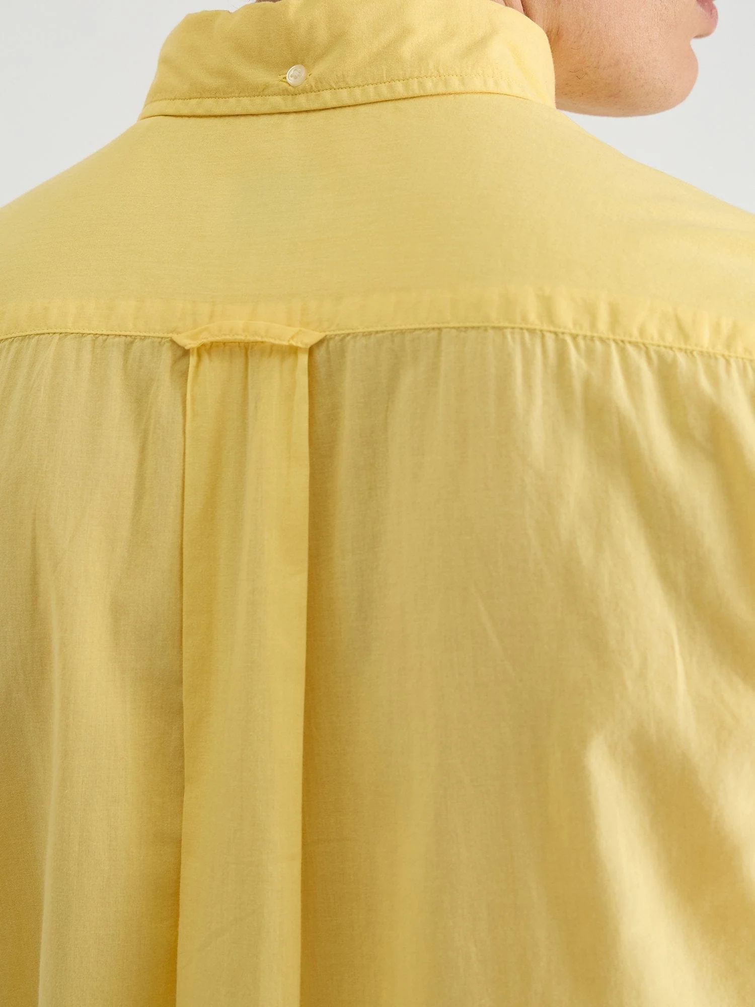 Gant Men Yellow Regular Fit Solid Polo Shirt - Image 6