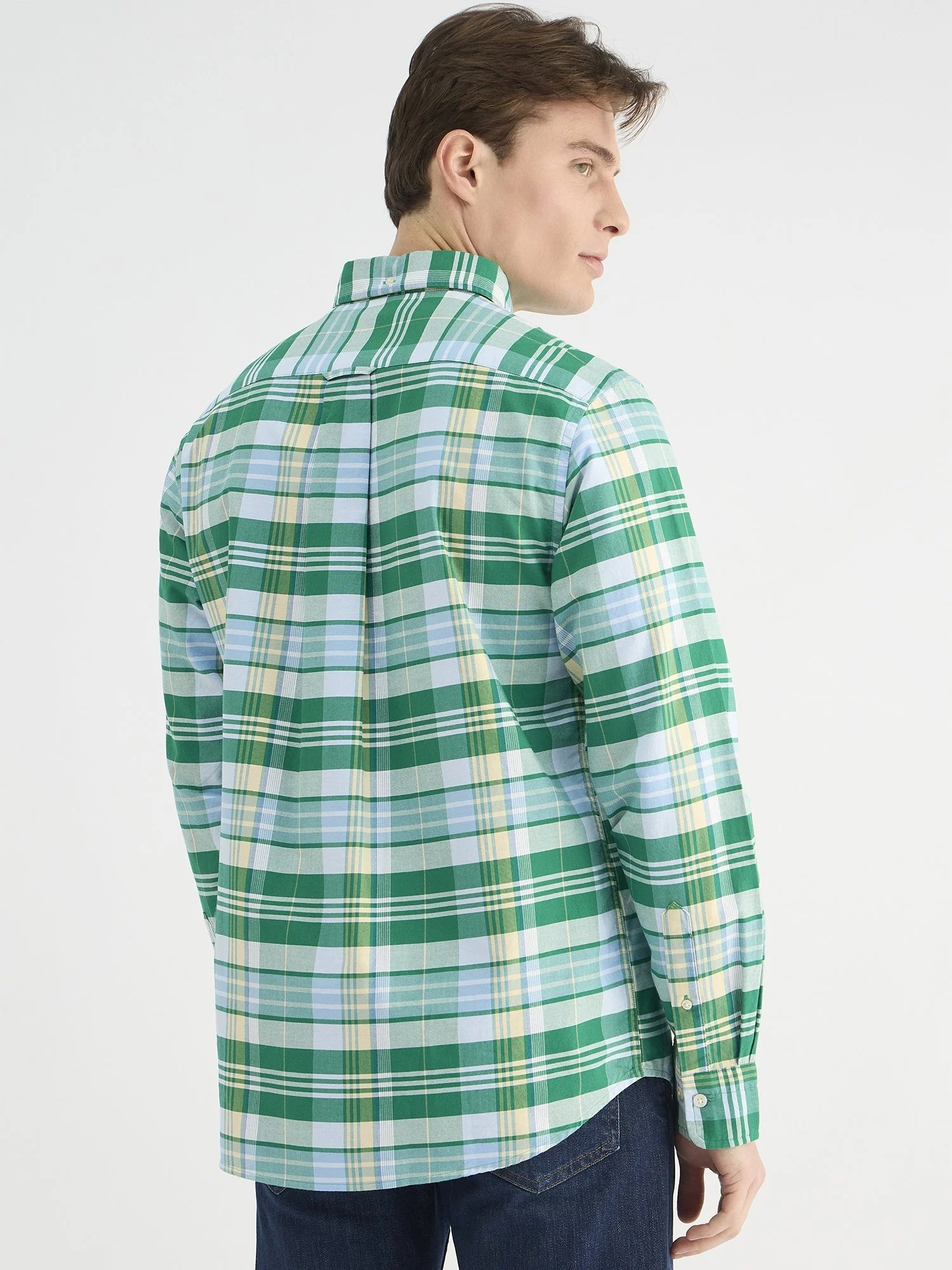 Gant Men Green Regular Fit Checks Collar Neck Shirt - Image 3