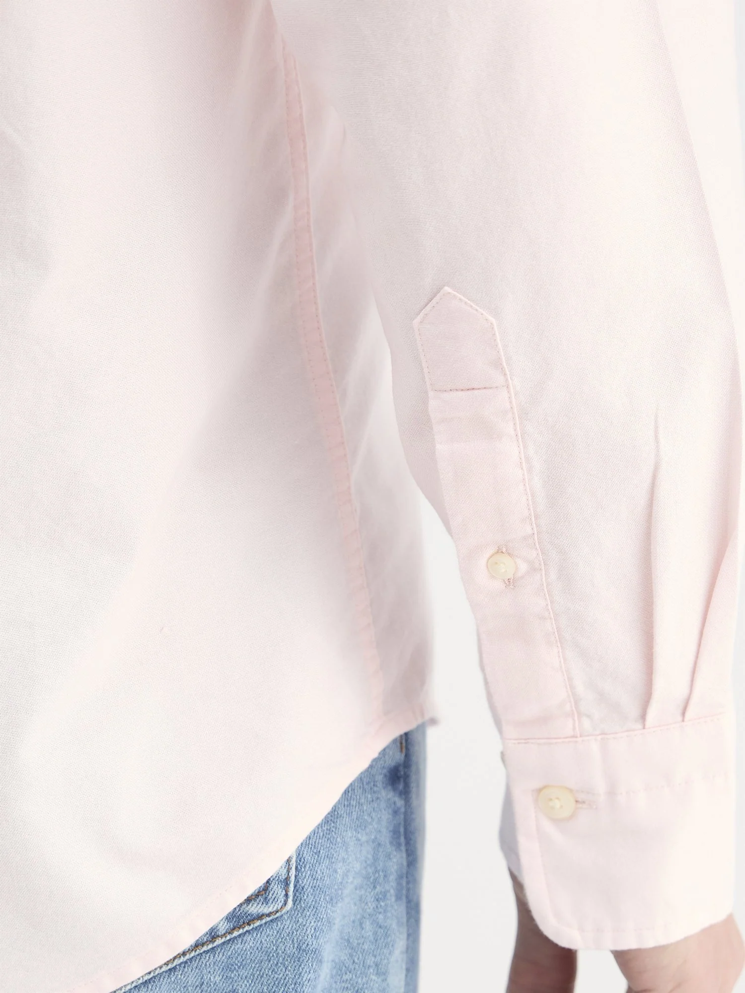 Gant Men Pink Regular Fit Solid Collar Neck Shirt - Image 7