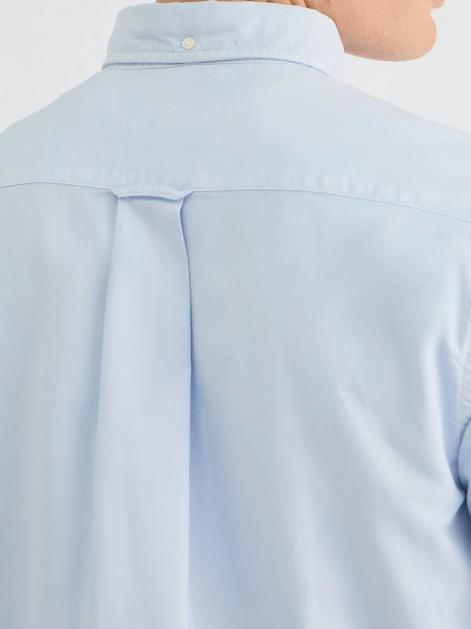 Gant Men Blue Regular Fit Solid Collar Neck Shirt - Image 6
