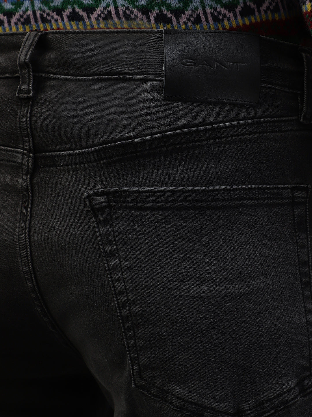 Gant Men Solid Super Slim Fit Jeans - Image 8