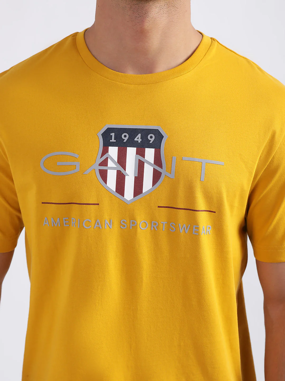 Gant Yellow Logo Regular Fit Tshirt - Image 7