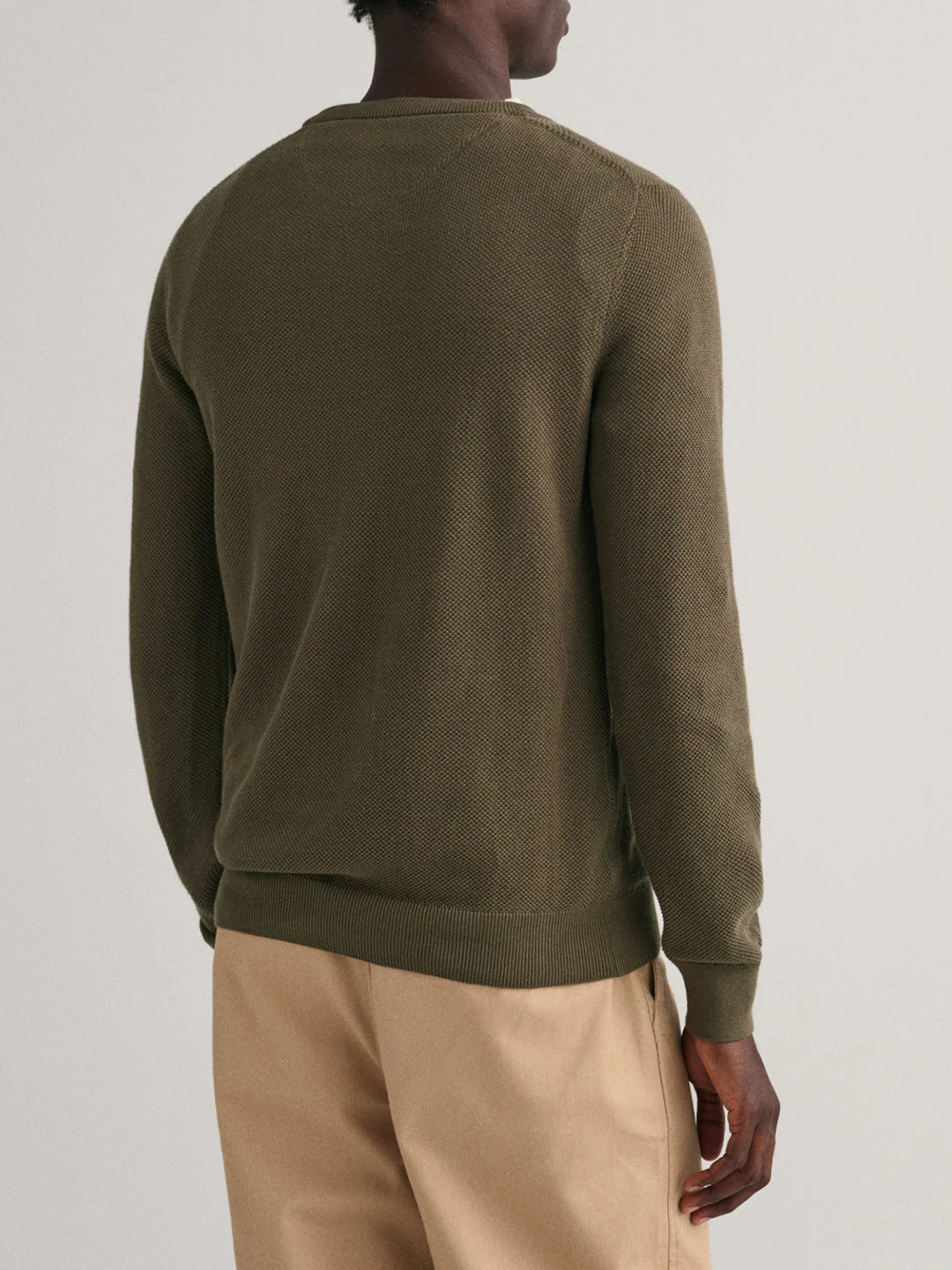 Gant Men Green Solid Round Neck Sweater - Image 3