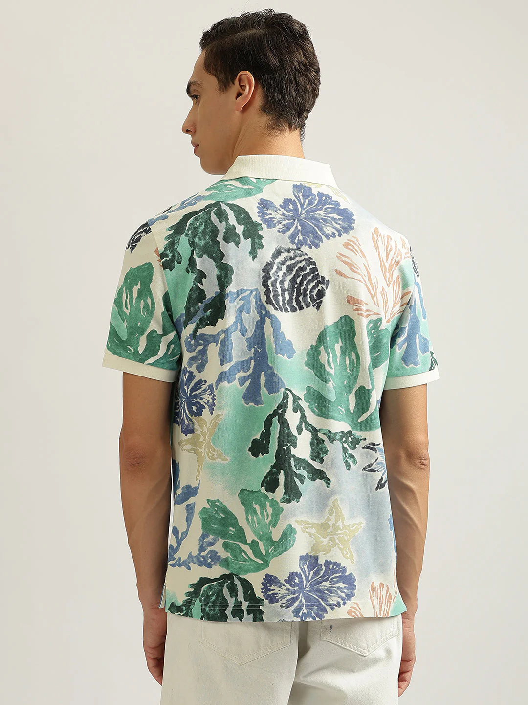 Gant Men Multicolor Printed Collared Short Sleeves Polo Tshirt - Image 2