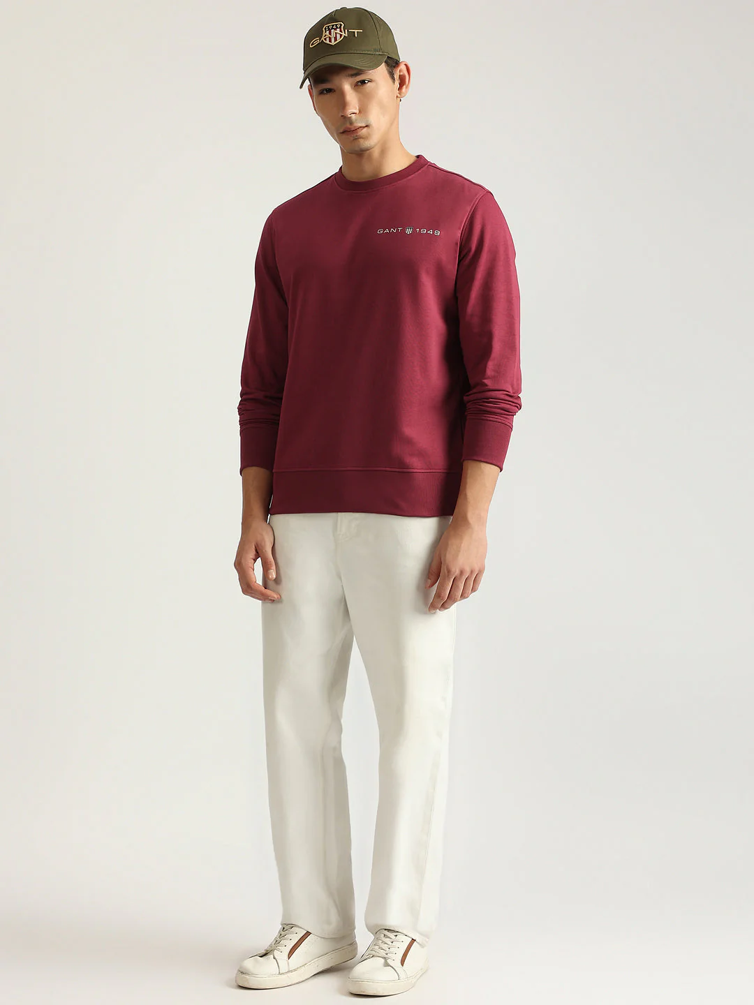 Gant Men Red Solid Round Neck Full Sleeves Pullover Style Sweatshirt - Image 3