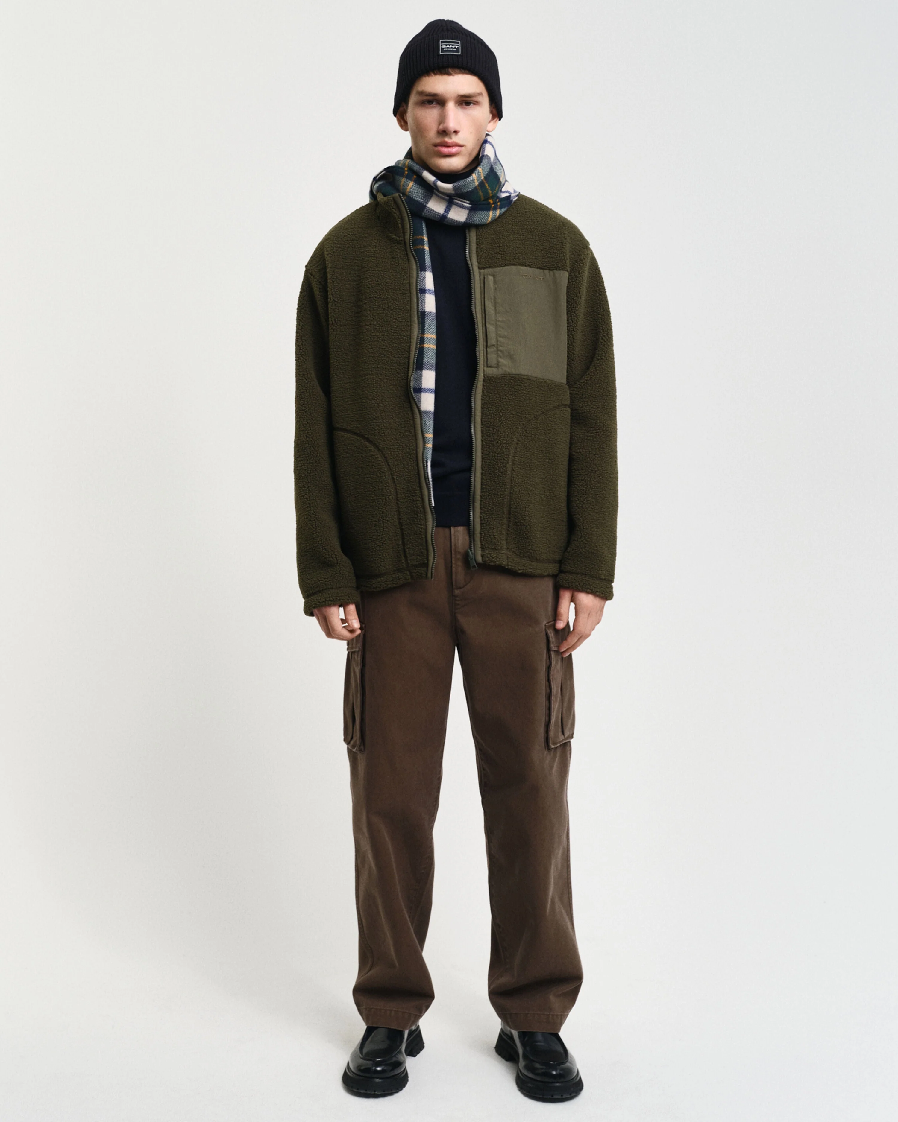 Gant Men Green Solid Stand Collar Full Sleeves Reversible Jacket - Image 3