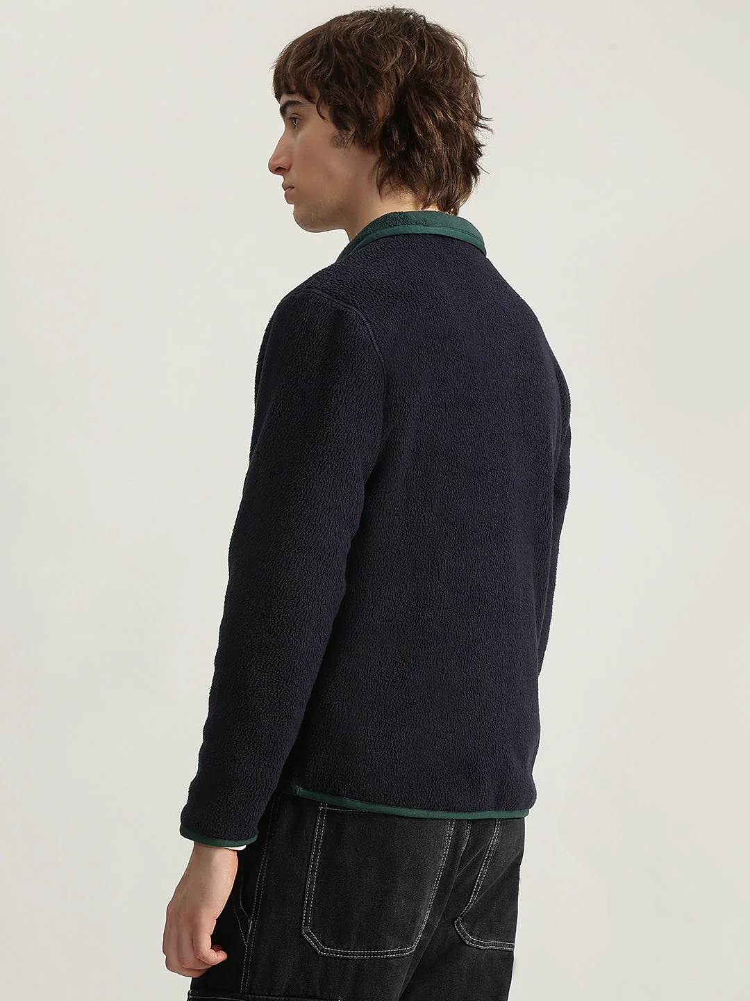 Gant Men Blue Solid Collared Full Sleeves Pullover - Image 2