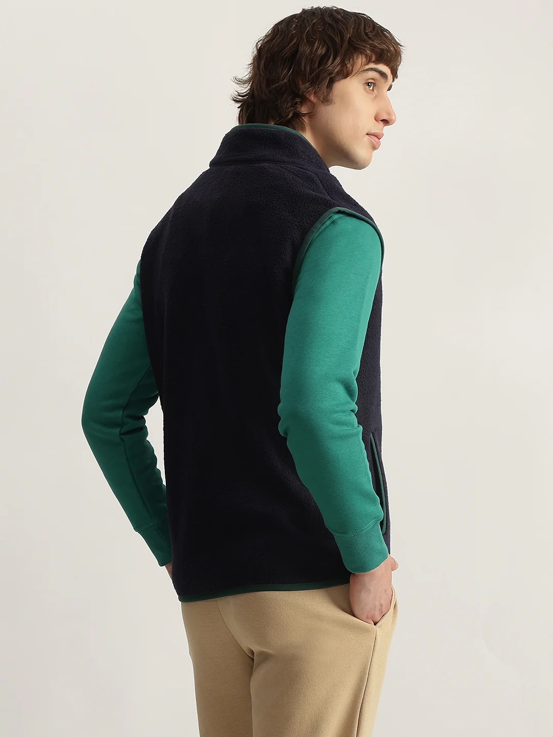 Gant Men Blue Solid Collared Sleeveless Fleece Jacket - Image 2