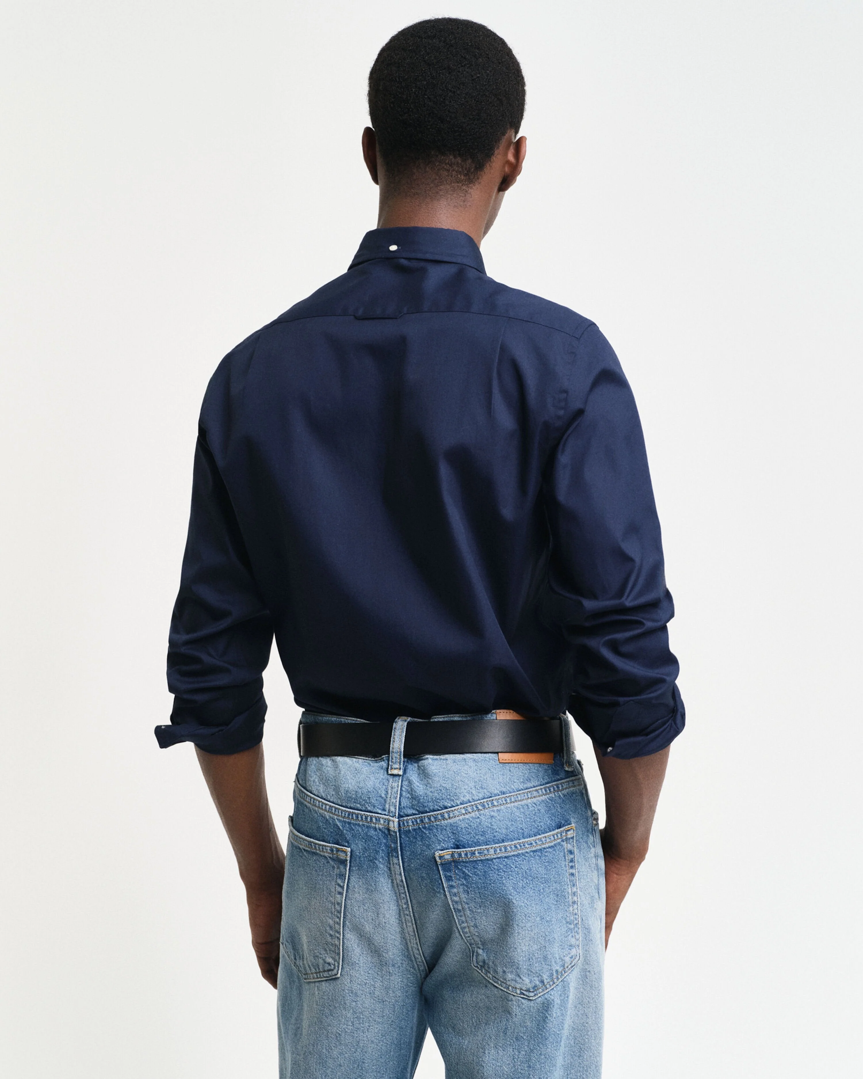 Gant Men Blue Solid Button-down Collar Full Sleeves Shirt - Image 2
