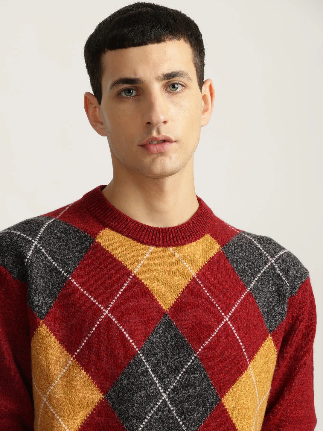 Gant Men Red Checked Round Neck Full Sleeves Sweater - Image 4