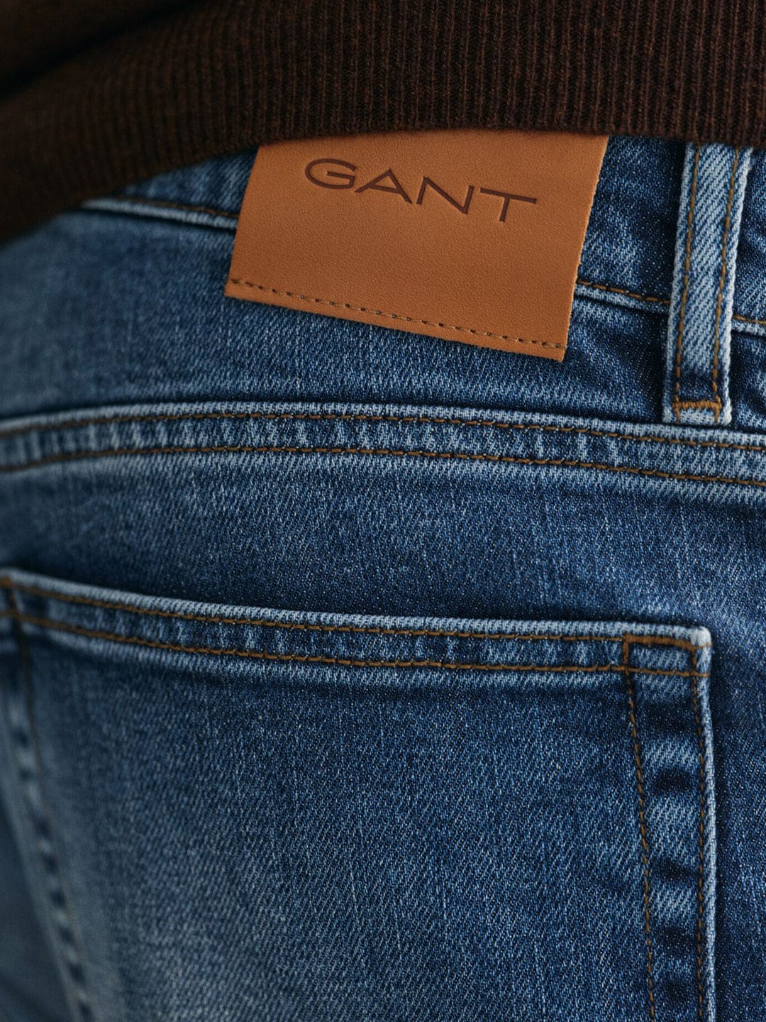 Gant Men Blue Slim Fit Washed Jeans - Image 2