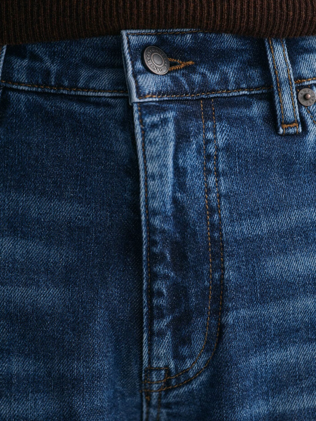 Gant Men Blue Slim Fit Washed Jeans - Image 5