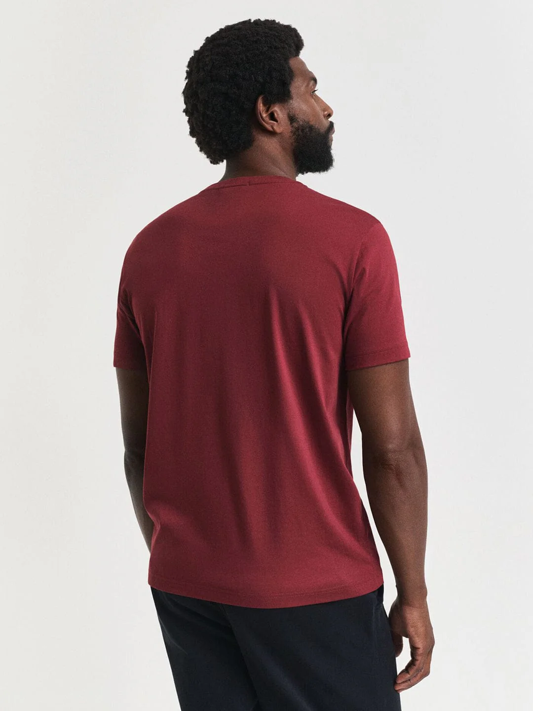 Gant Men Red Solid Crew Neck Tshirt - Image 4