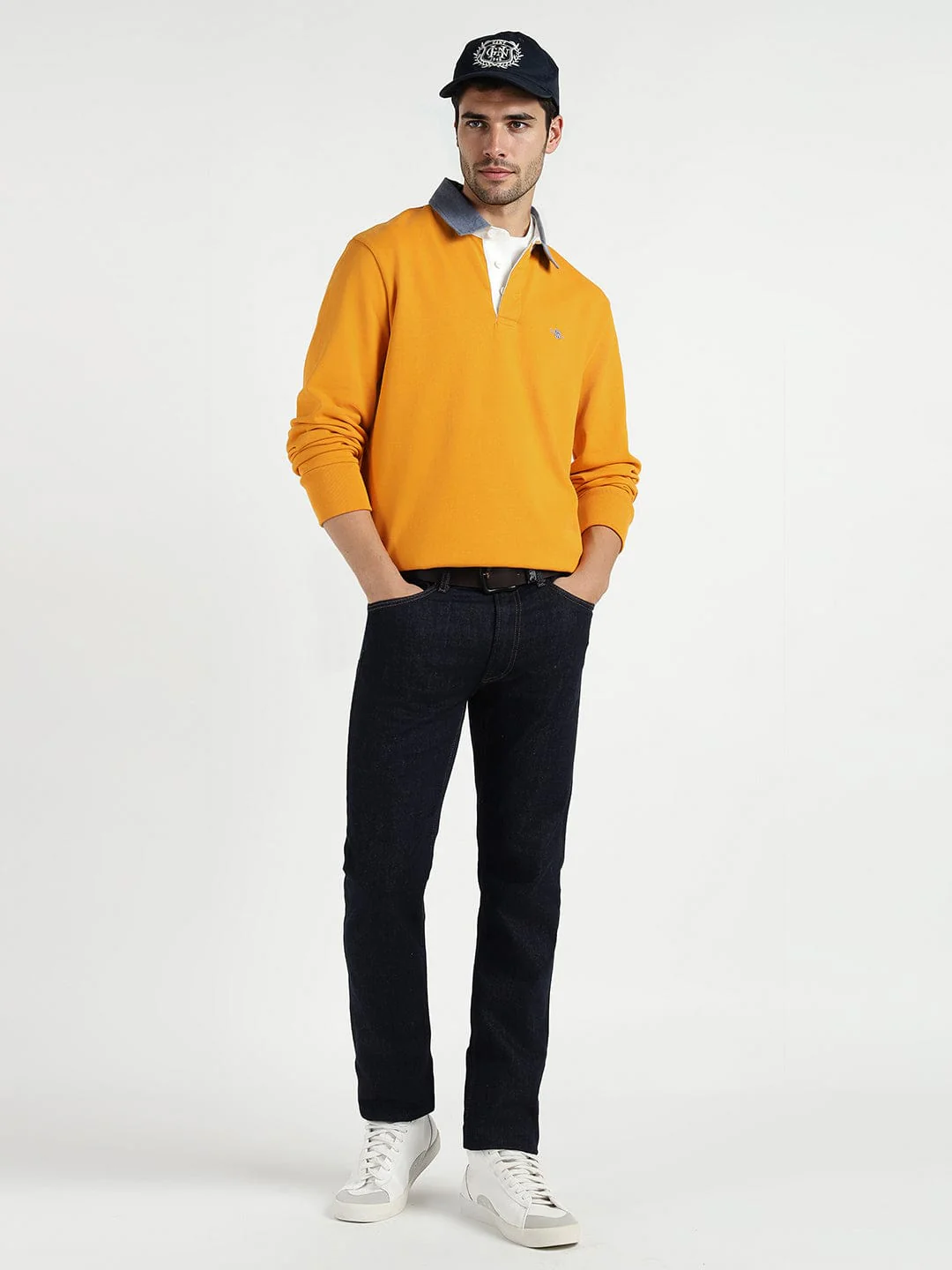 Gant Men Yollow Solid Collar Sweatshirt - Image 2
