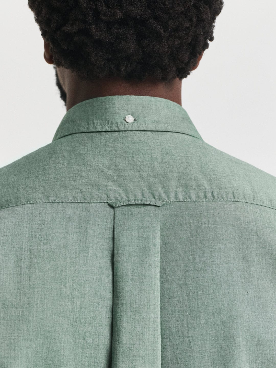 Gant Men Green Solid Collar Shirt - Image 2