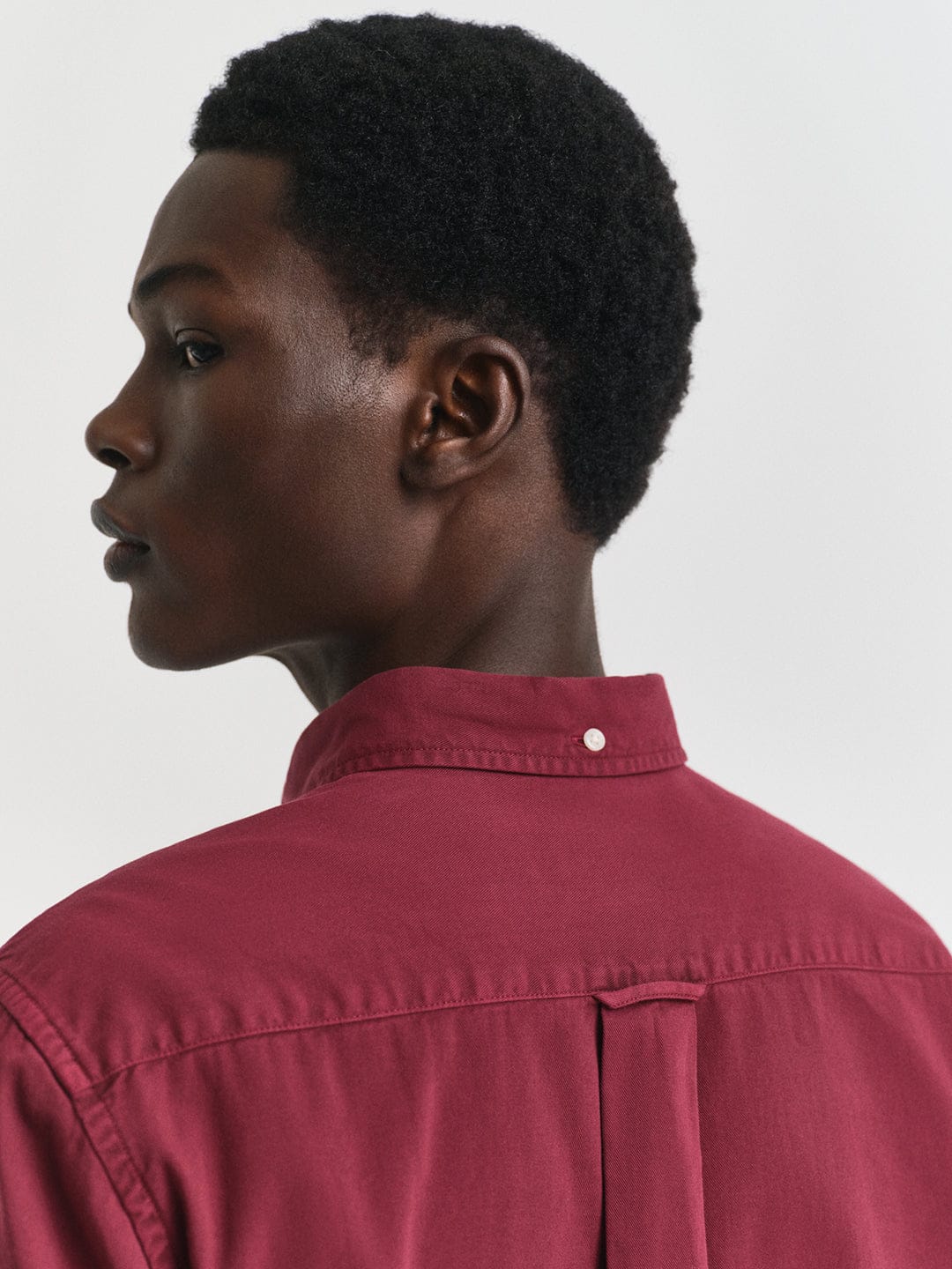 Gant Men Red Solid Collar Shirt - Image 2
