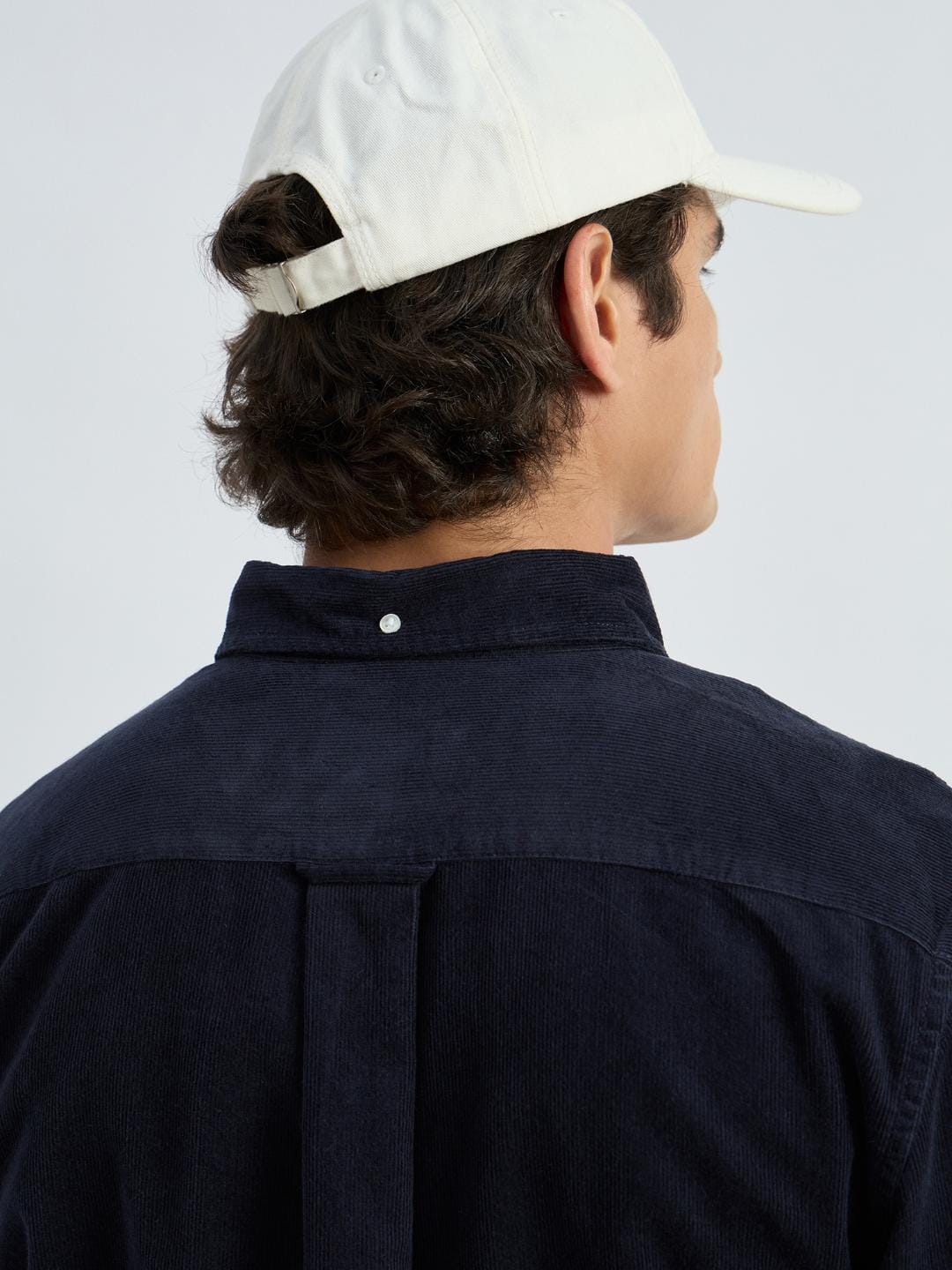 Gant Men Blue Solid Shirt - Image 5