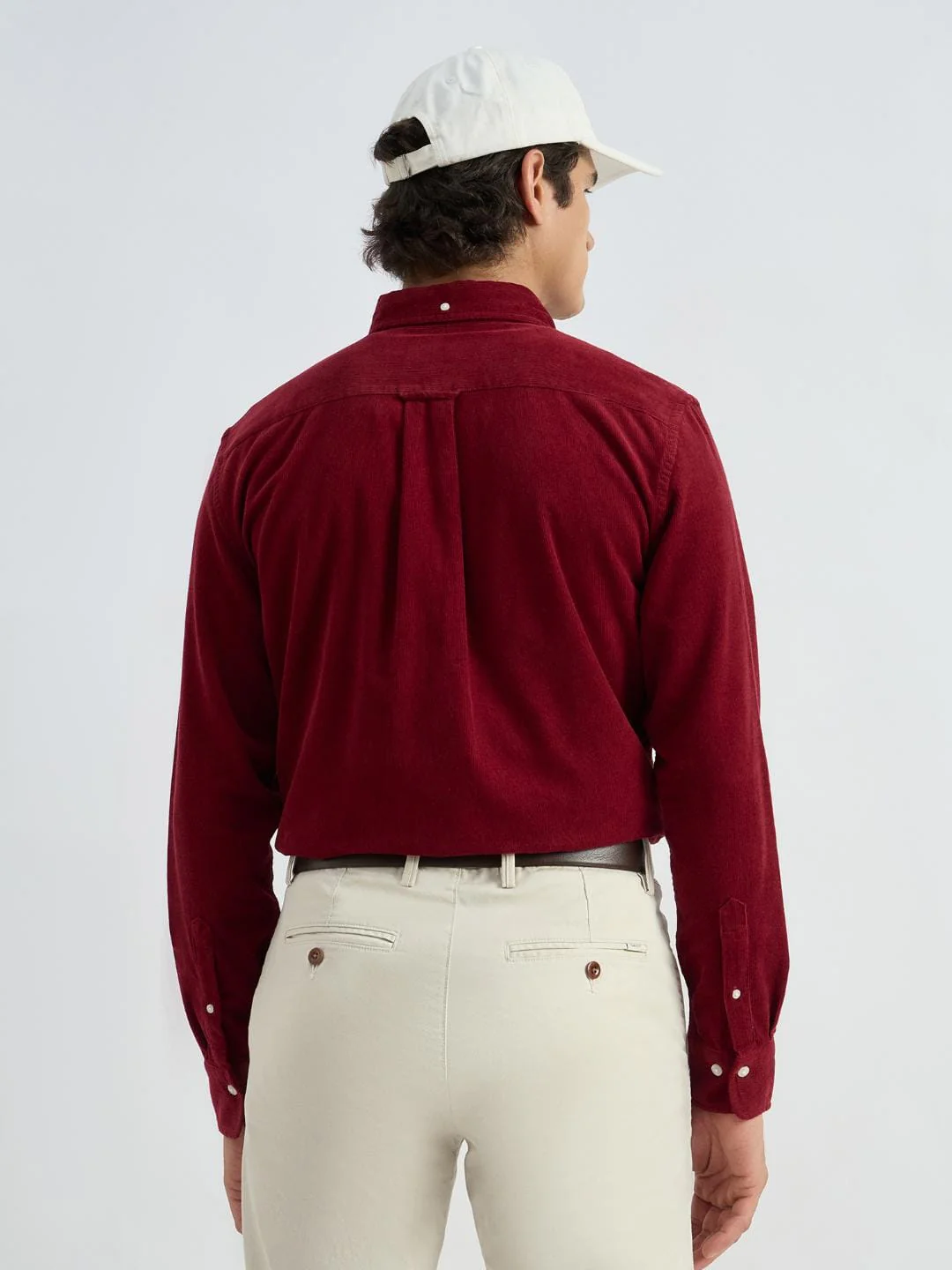 Gant Men Red Solid Collar Shirt - Image 3