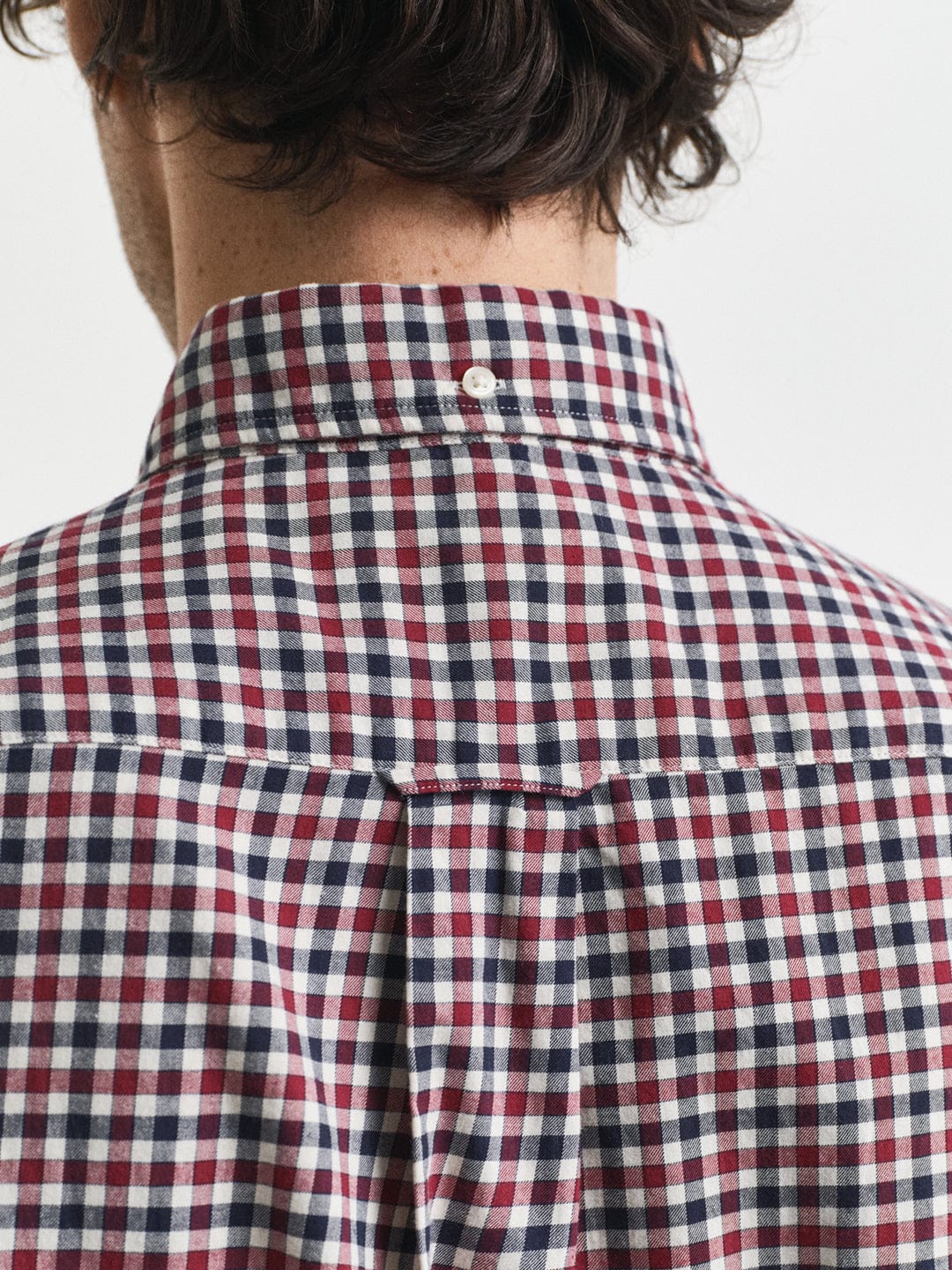 Gant Men Red Checks Collar Shirt - Image 2