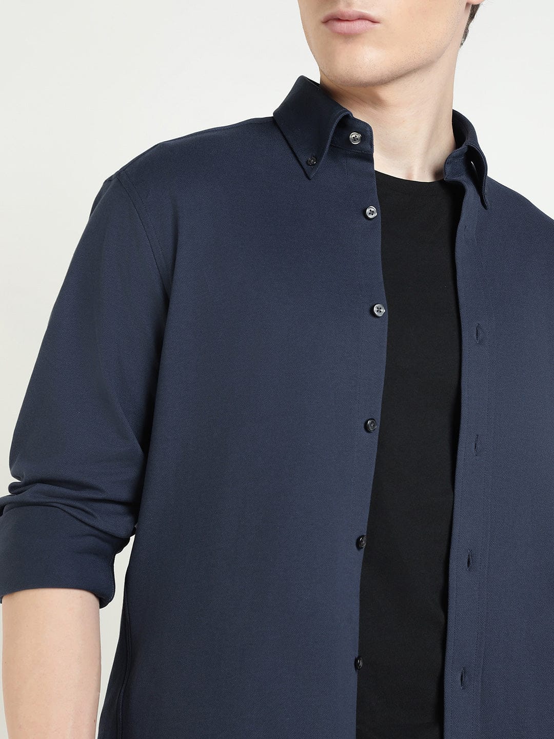 Gant Men Blue Solid Collar Shirt - Image 4