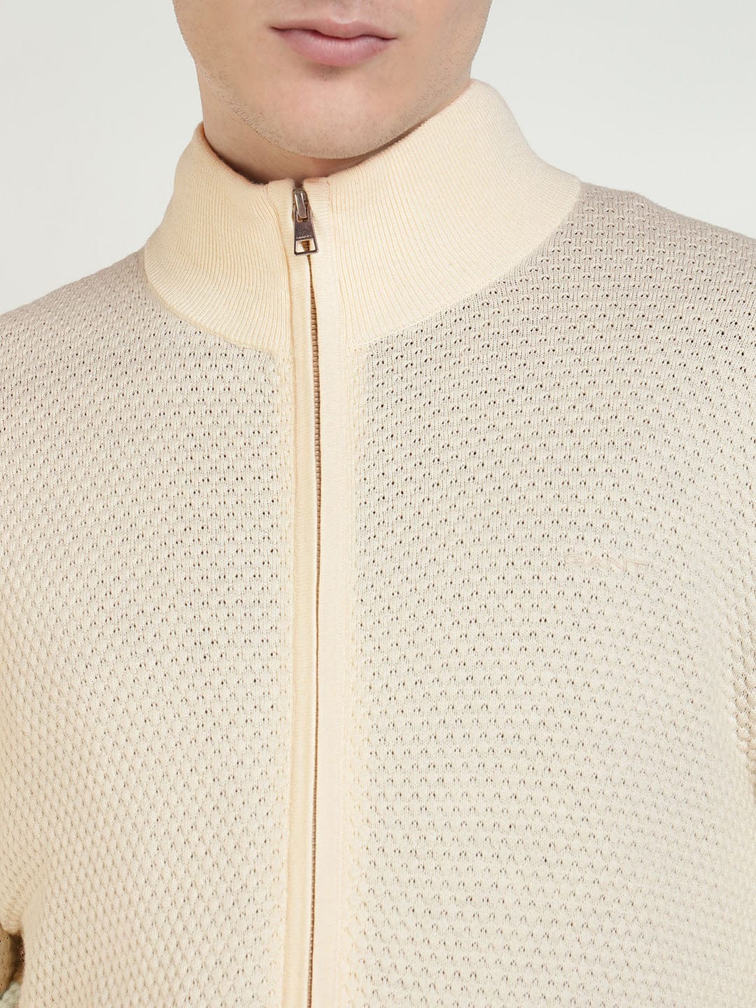 Gant Men Cream Solid Collar Sweater - Image 5