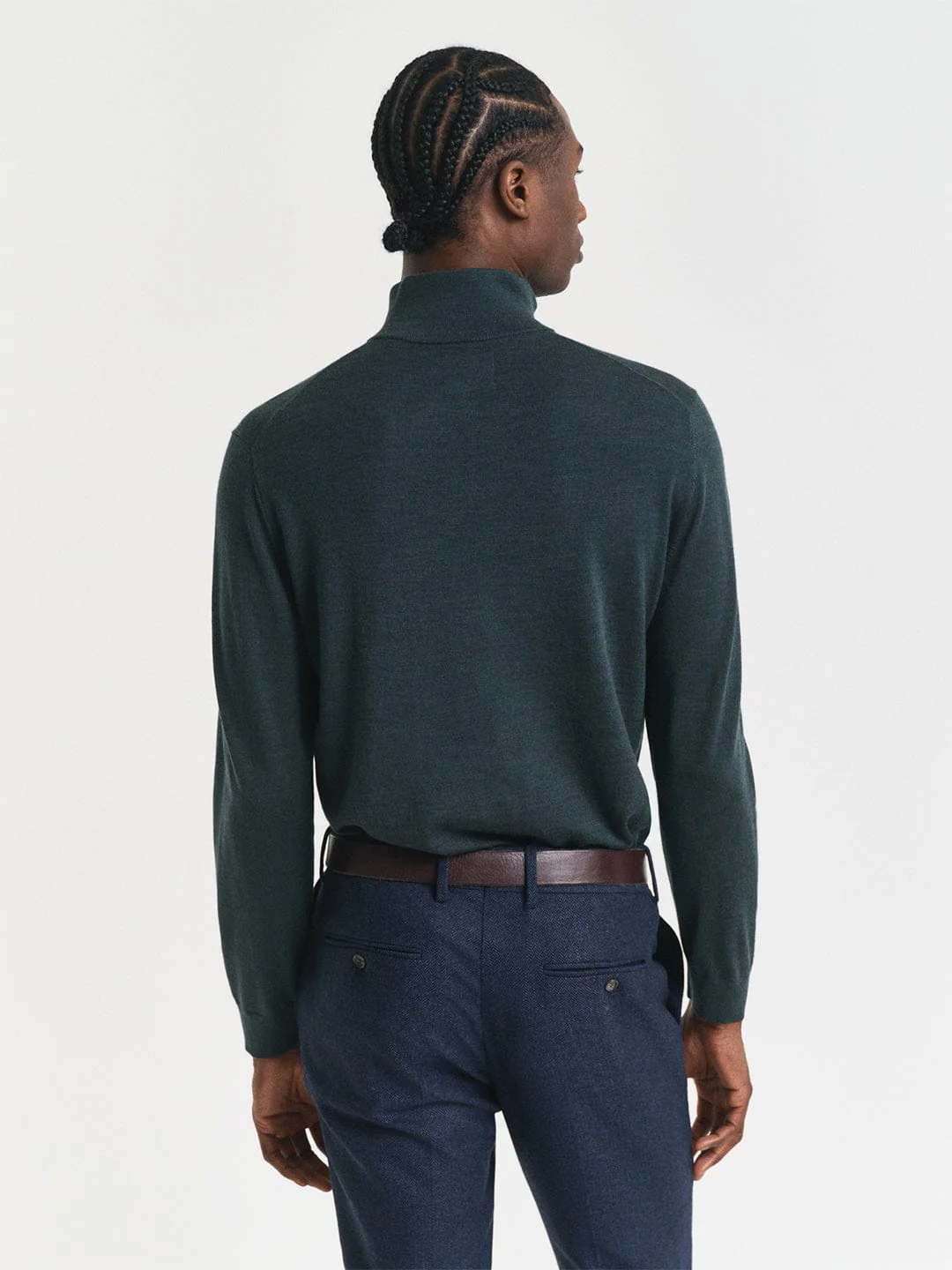 Gant Men Green Solid Half Zip Sweater - Image 4