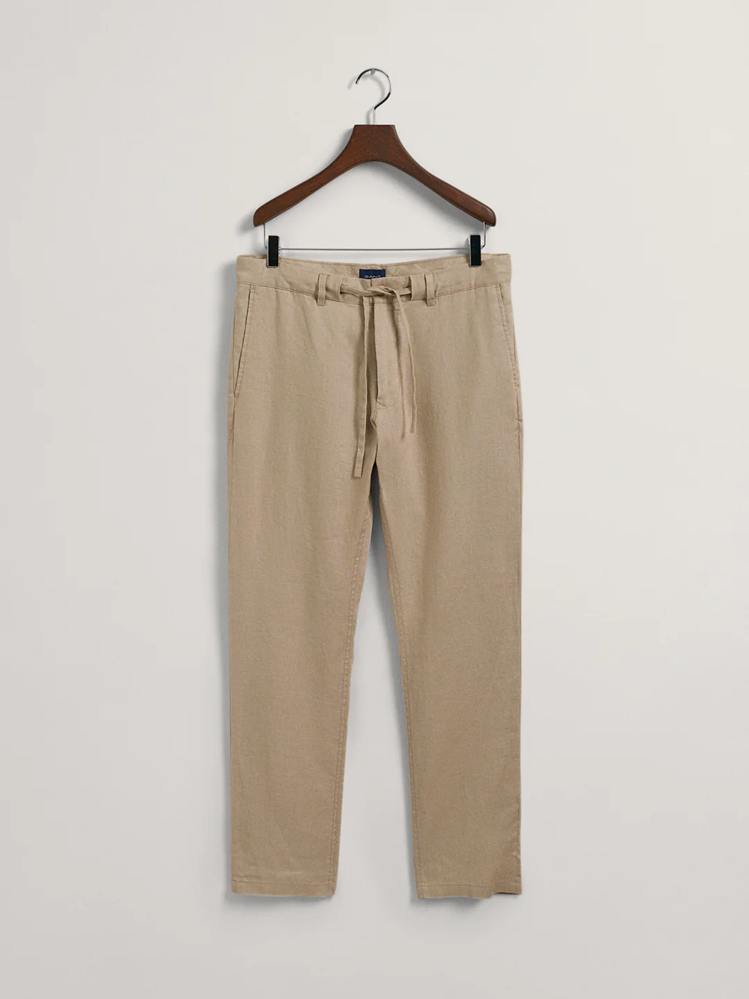 Gant Men Smart Mid-Rise Smart Loose Fit Linen Trousers - Image 5