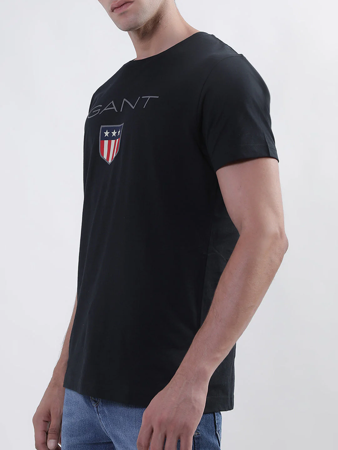 Gant Black Logo Regular Fit Tshirt - Image 3