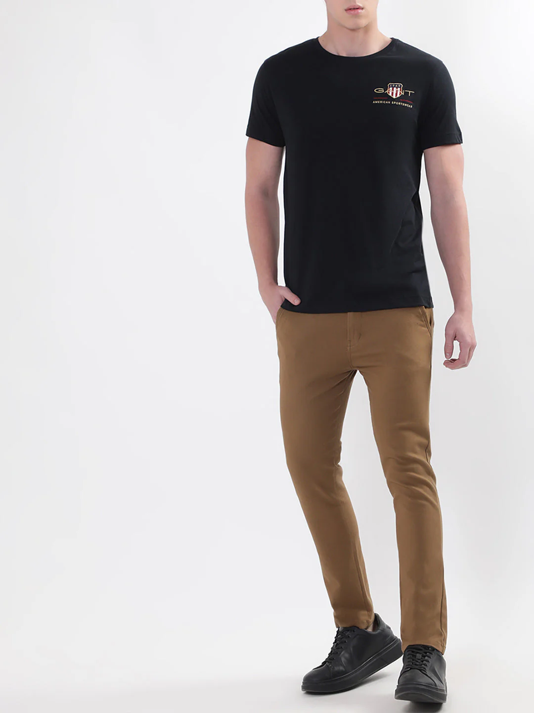 Gant Black Archive Shield Logo Regular Fit Tshirt - Image 6