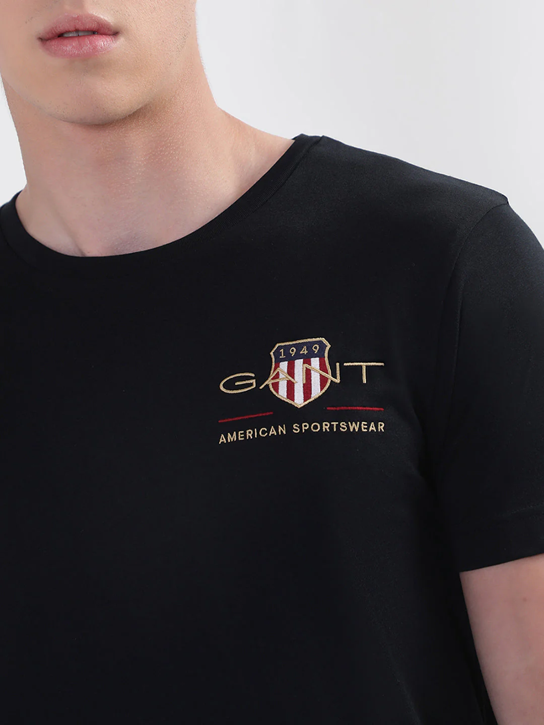 Gant Black Archive Shield Logo Regular Fit Tshirt - Image 7